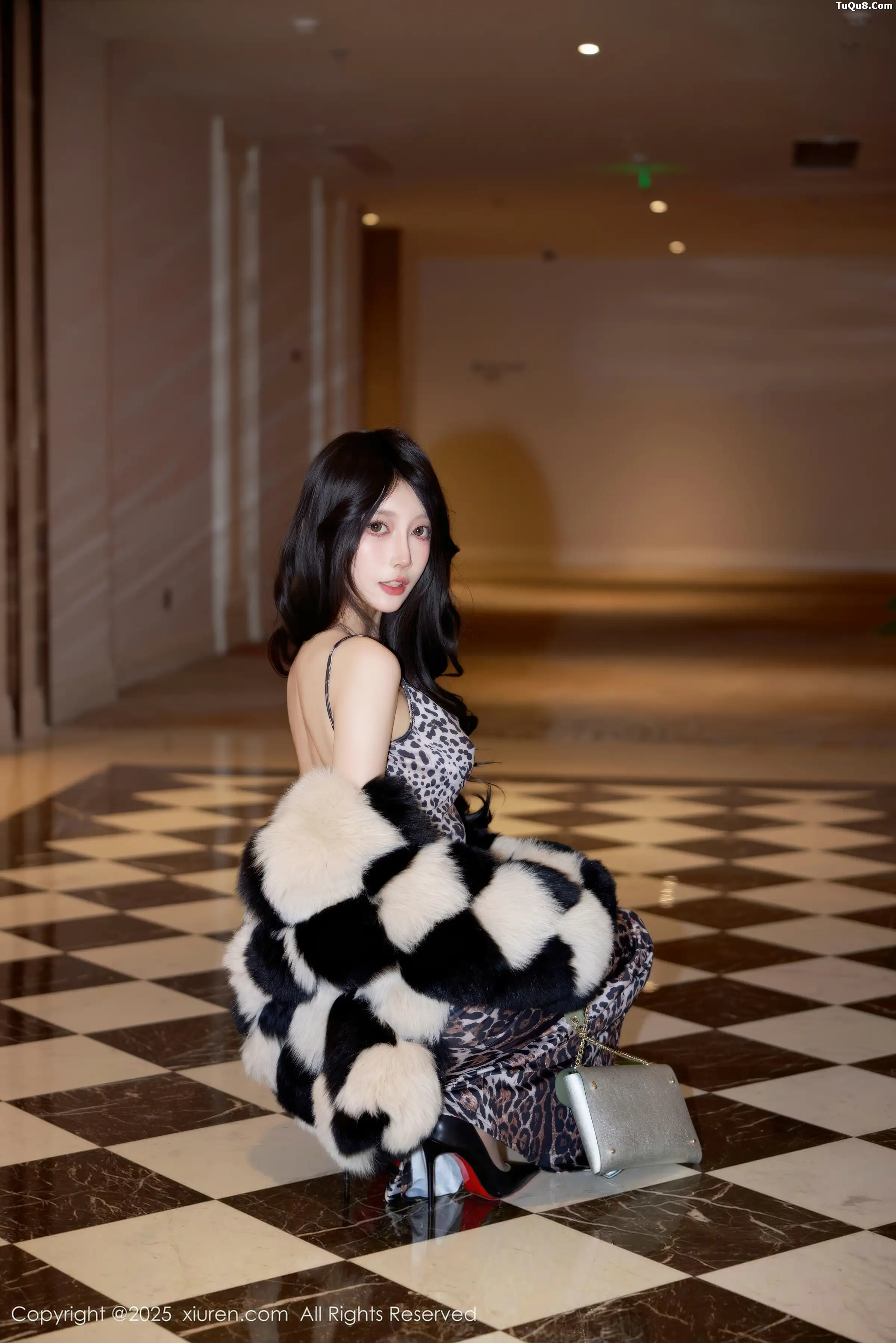 [XiuRen秀人网]第11082期玥儿玥写真 photo 1-10