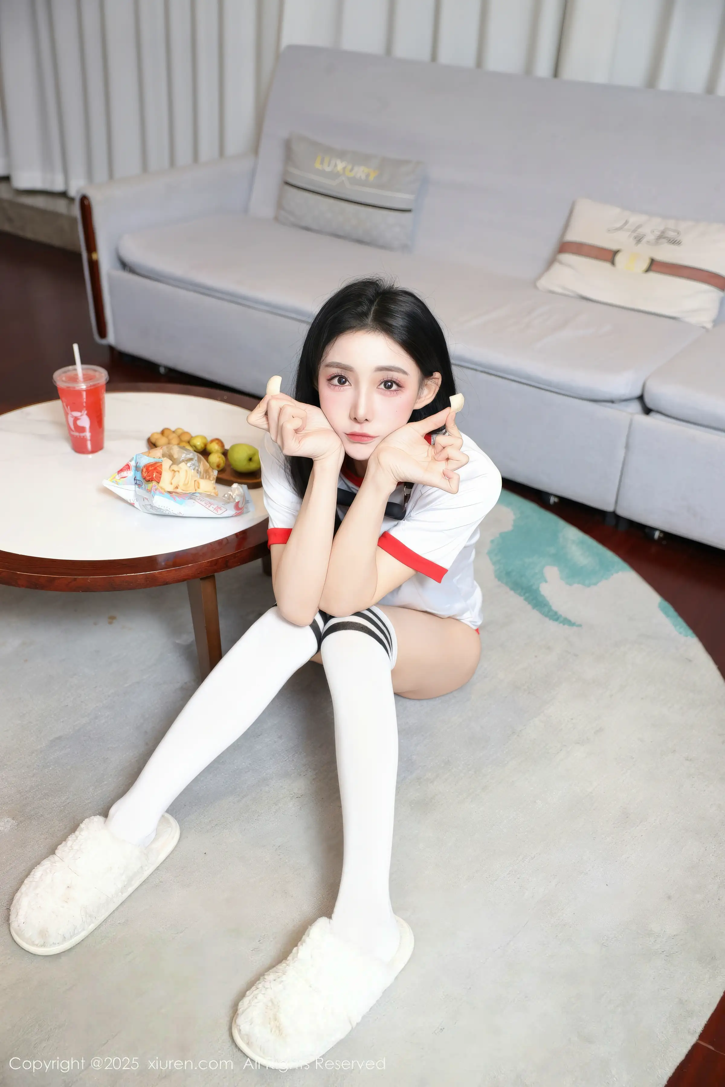 [XiuRen秀人网]第11110期许微微写真 photo 1-7