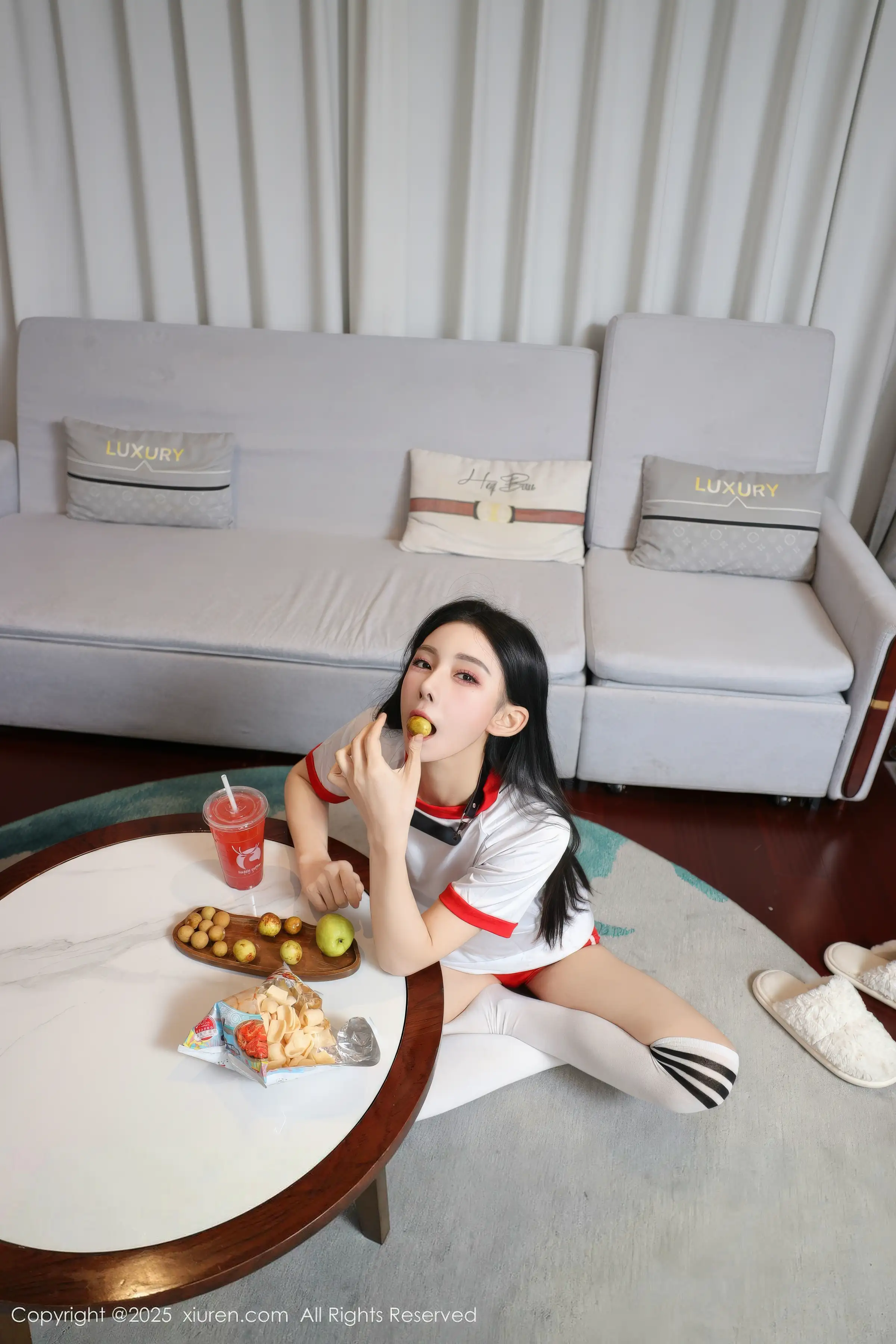 [XiuRen秀人网]第11110期许微微写真 photo 2-5