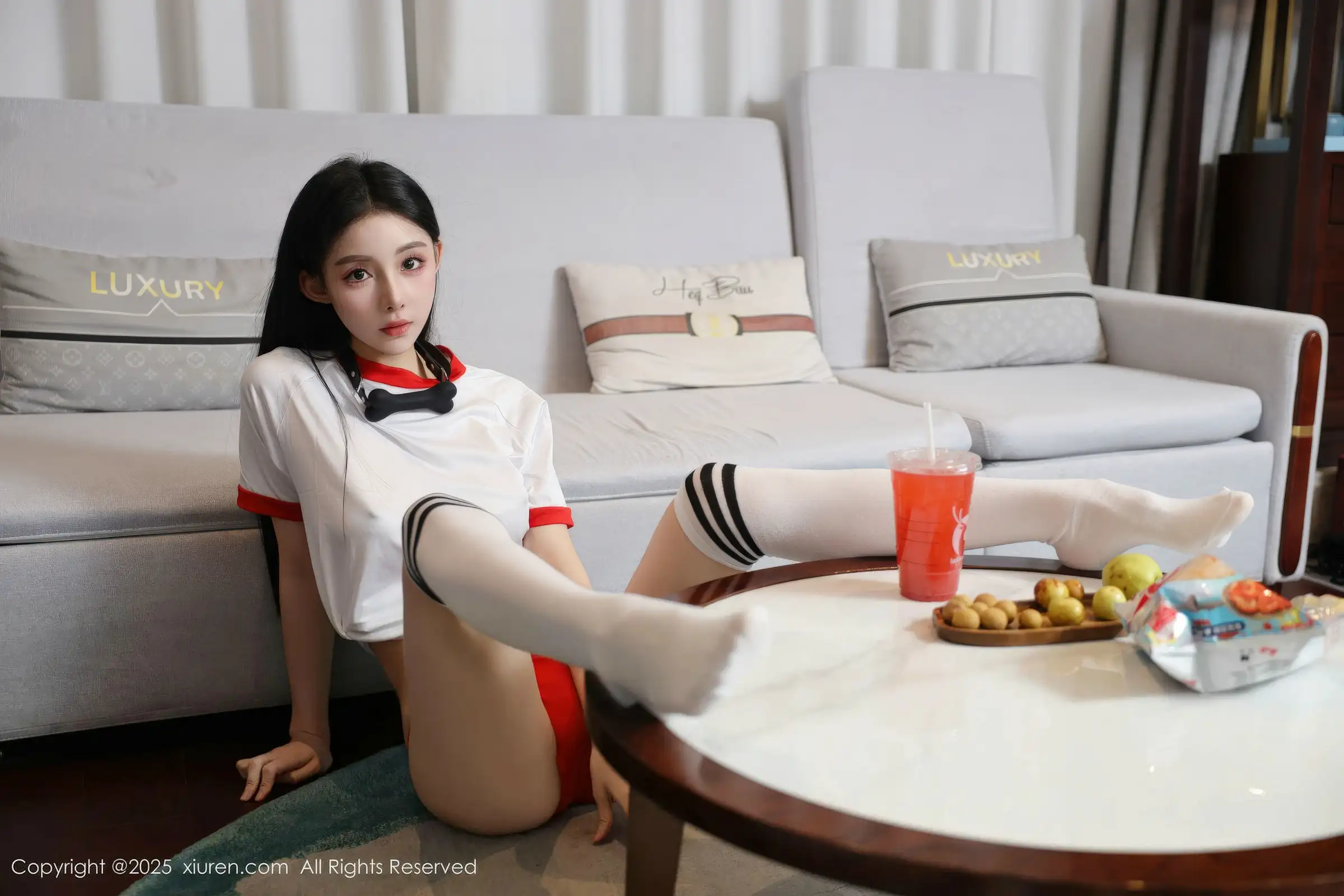 [XiuRen秀人网]第11110期许微微写真 photo 2-17