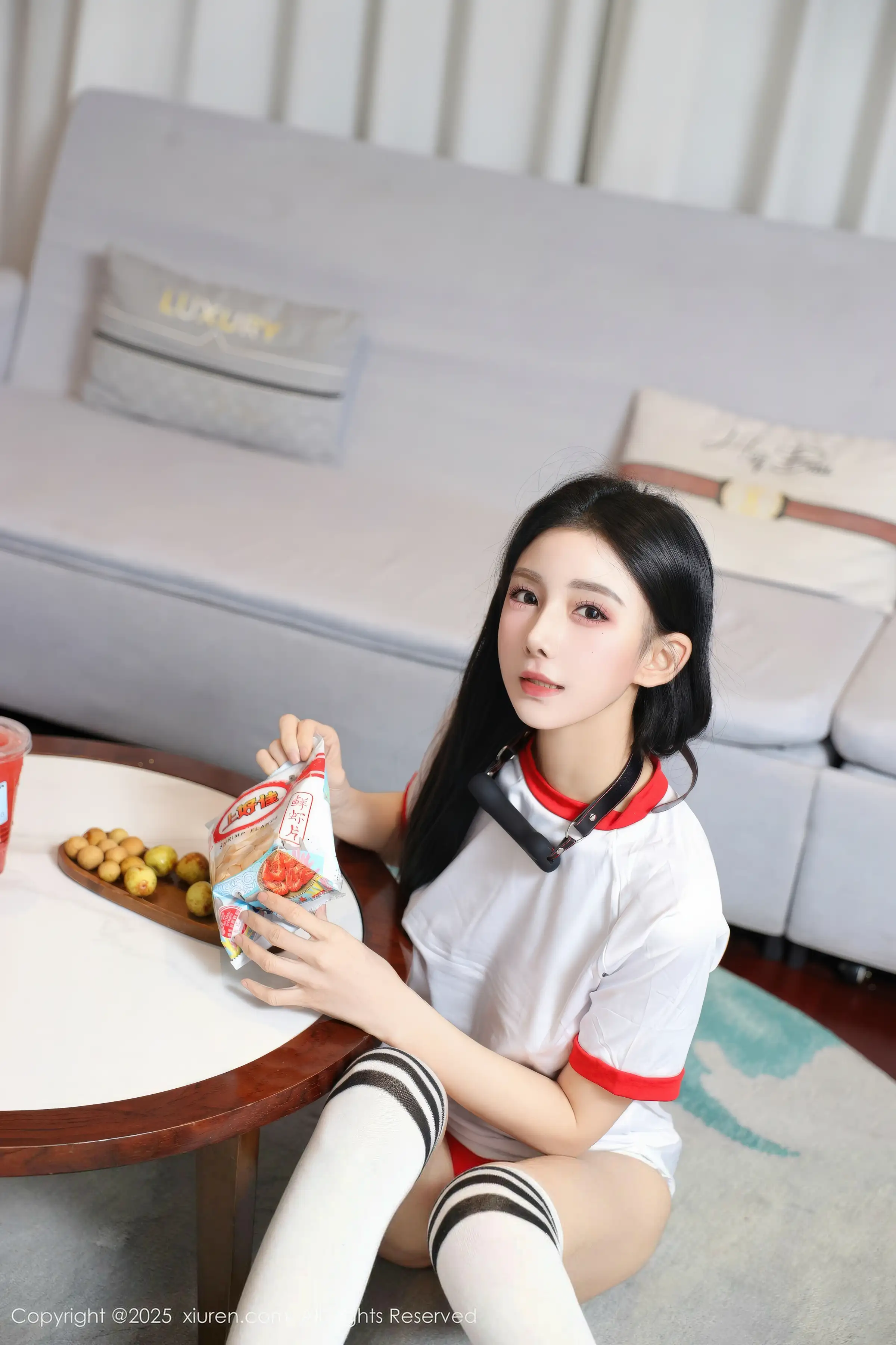 [XiuRen秀人网]第11110期许微微写真 photo 1-2