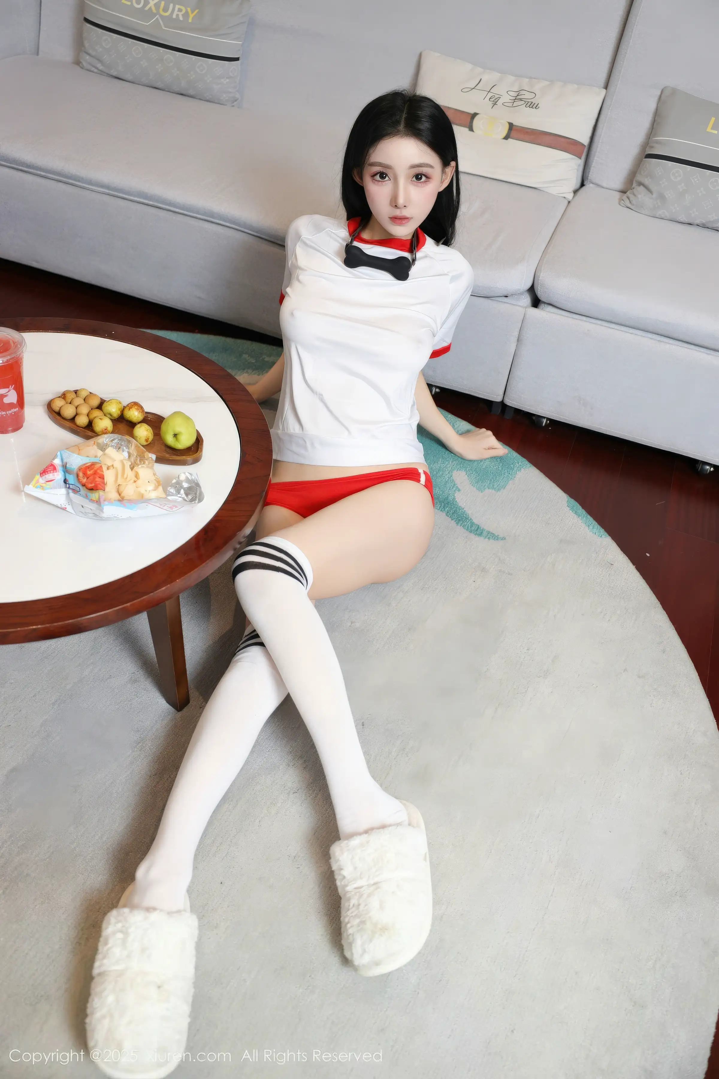 [XiuRen秀人网]第11110期许微微写真 photo 1-15