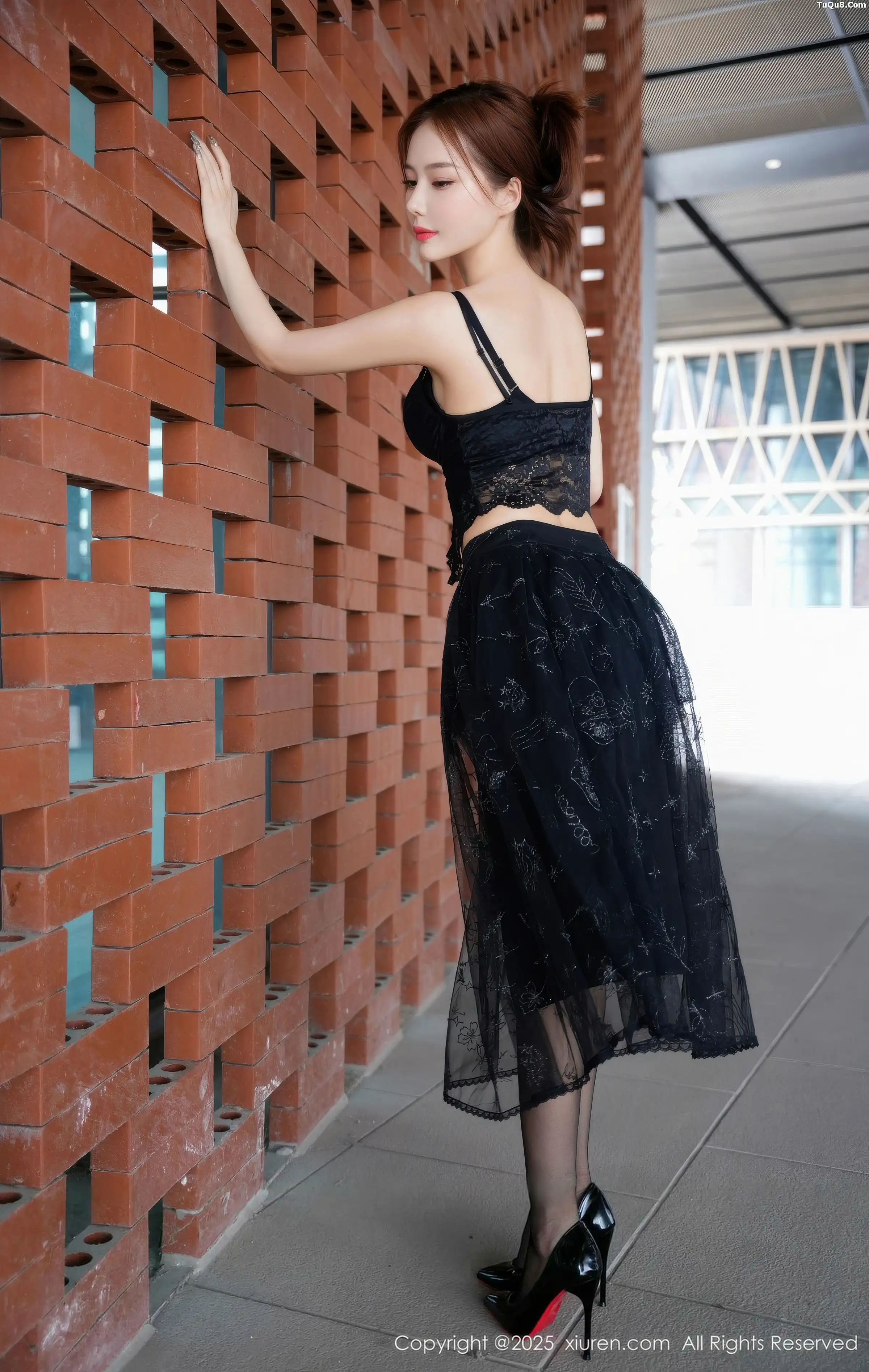 [XiuRen秀人网]第11016期白芷yy写真 photo 1-4