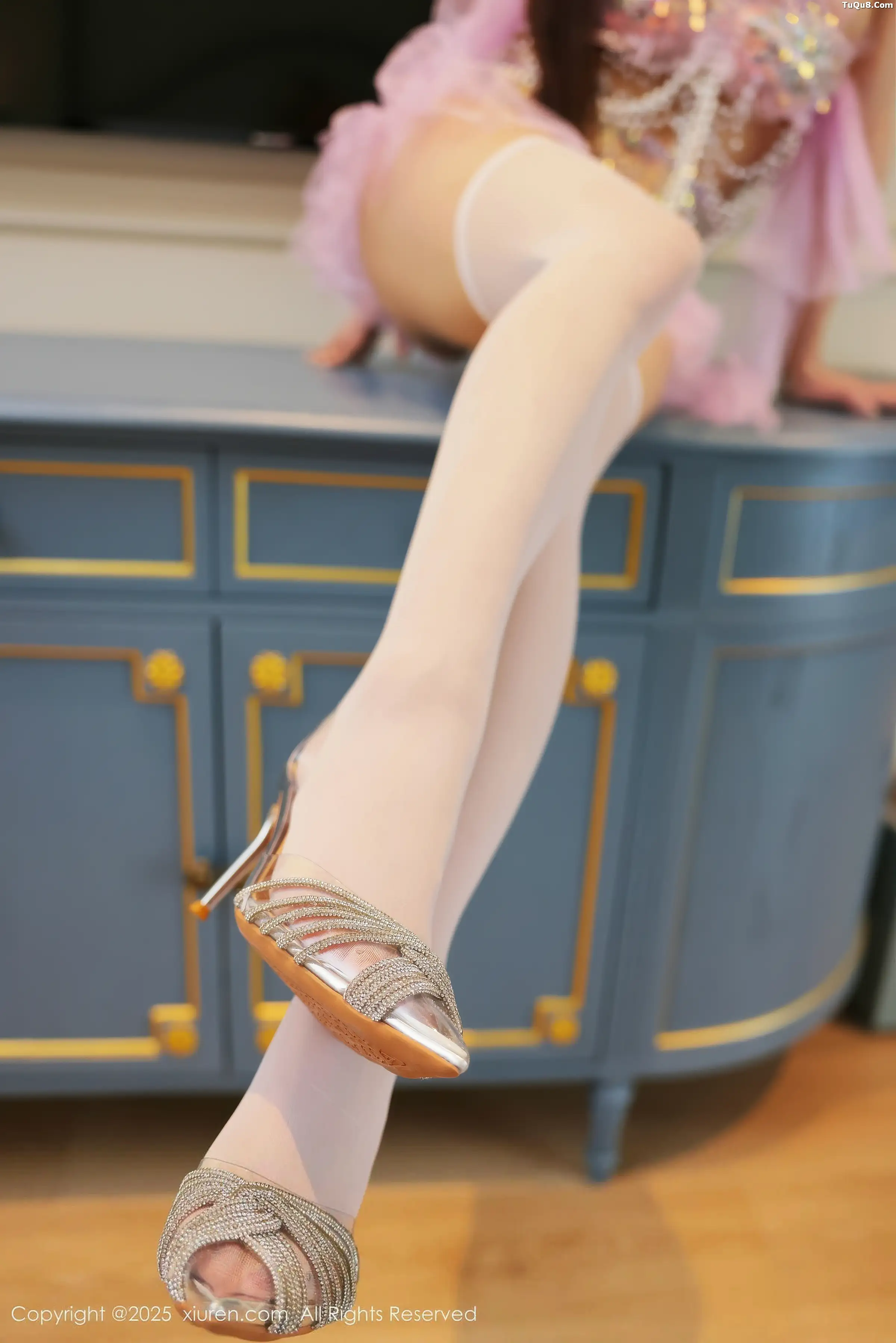 [XiuRen秀人网]第11020期小肉肉咪写真 photo 1-11