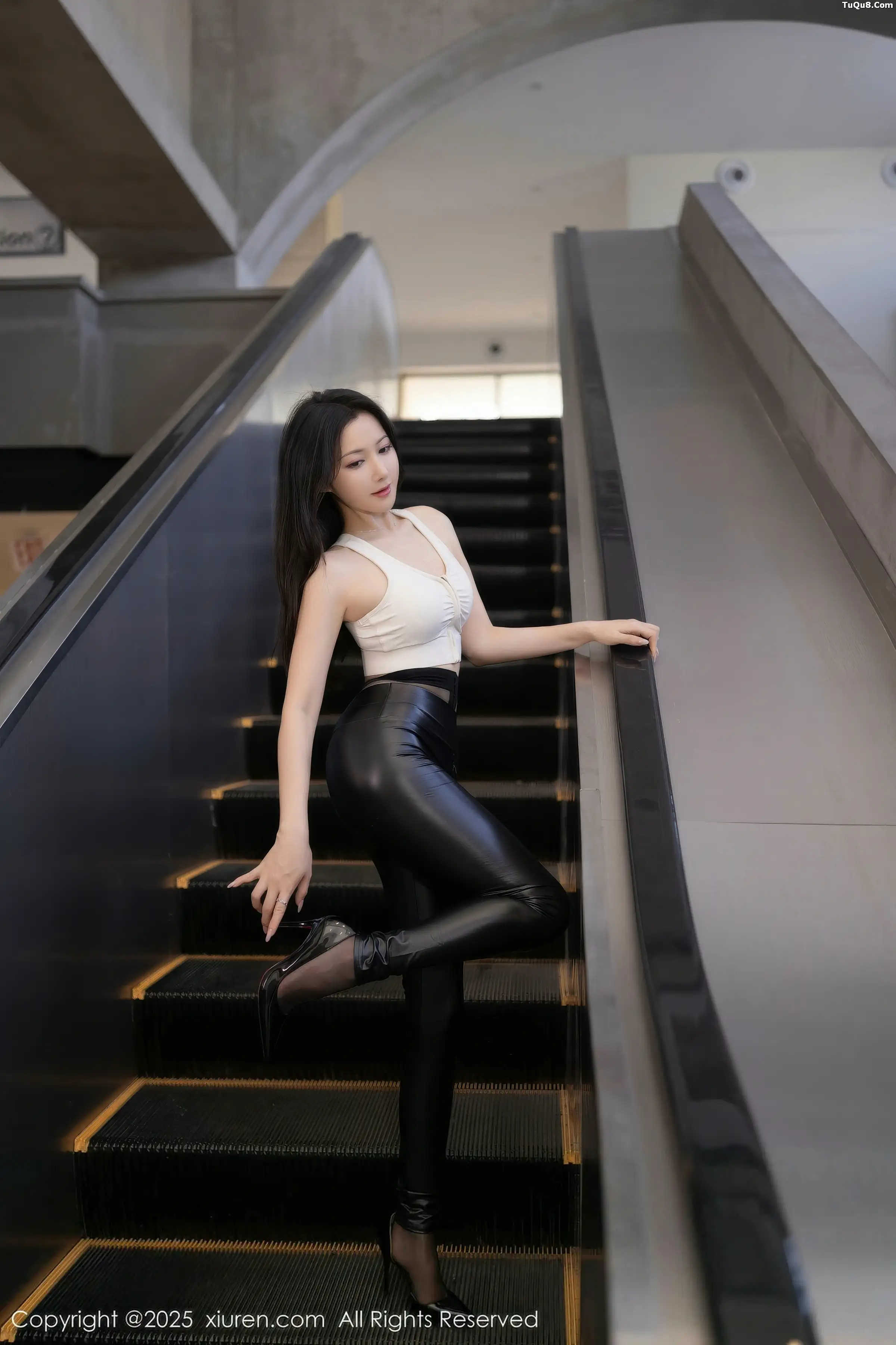 [XiuRen秀人网]第11021期鱼子酱写真 photo 1-5