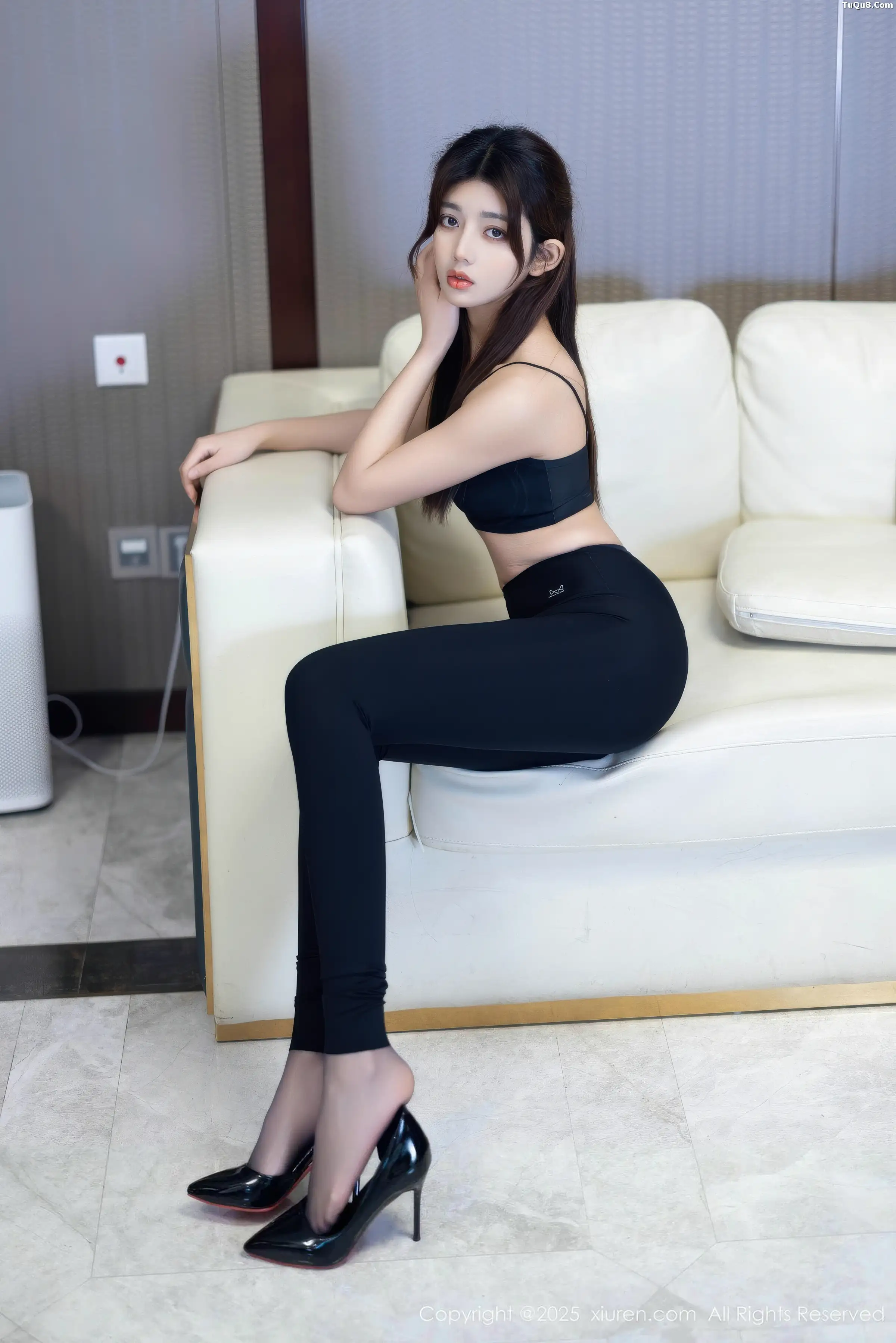 [XiuRen秀人网]第11015期姜冉冉写真 photo 1-2