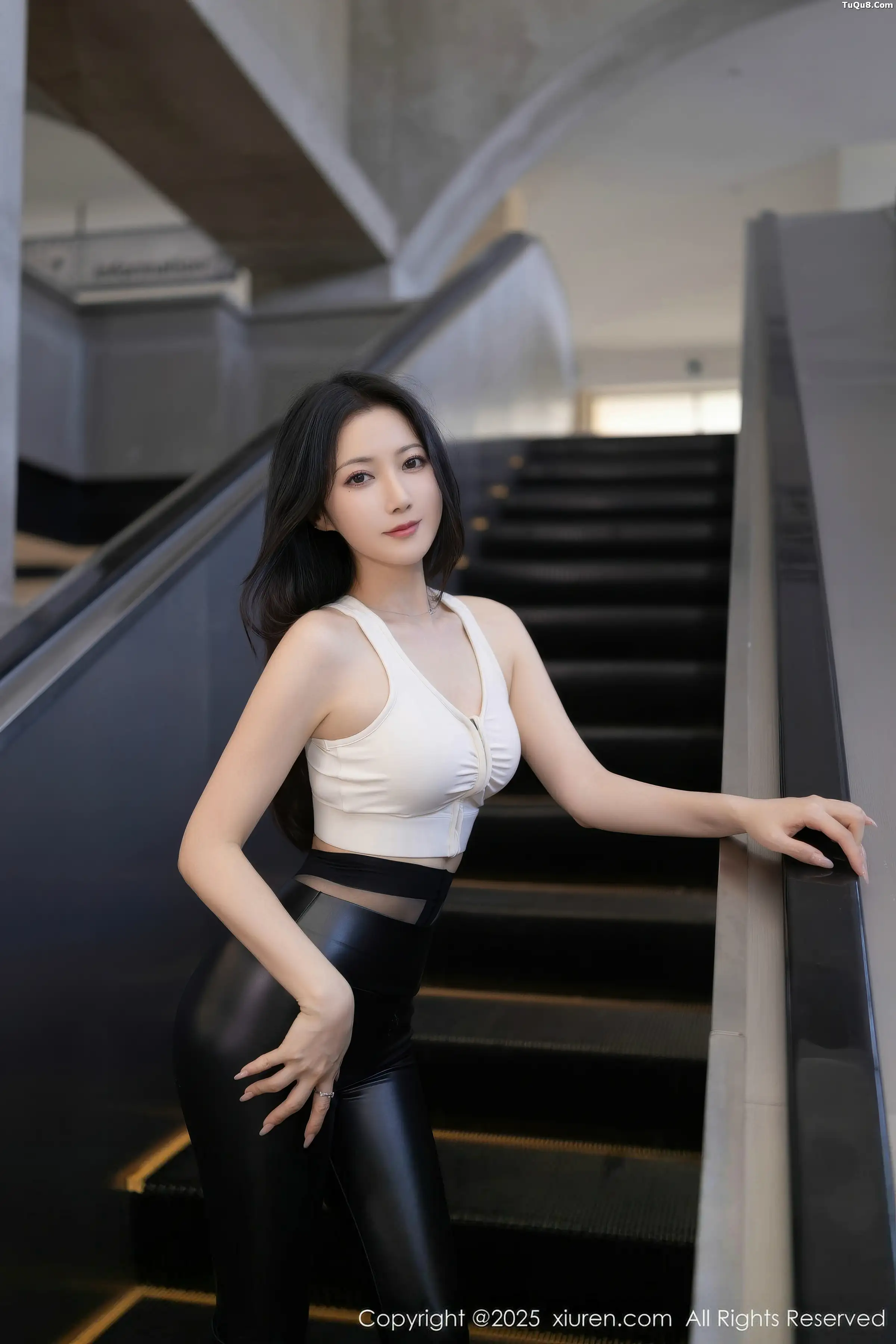 [XiuRen秀人网]第11021期鱼子酱写真 photo 1-4