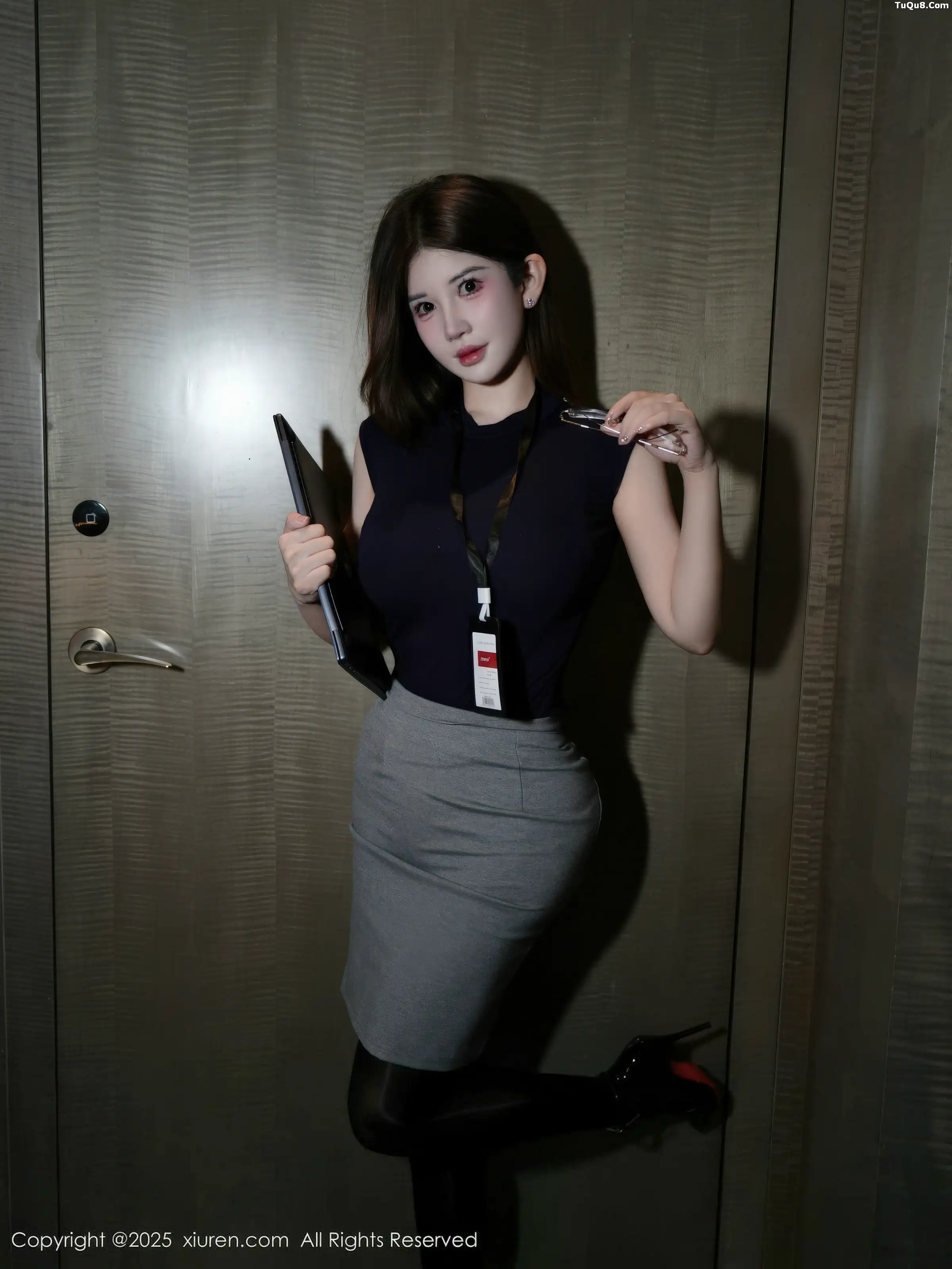 [XiuRen秀人网]第11023期苏甜橙子写真 photo 1-4