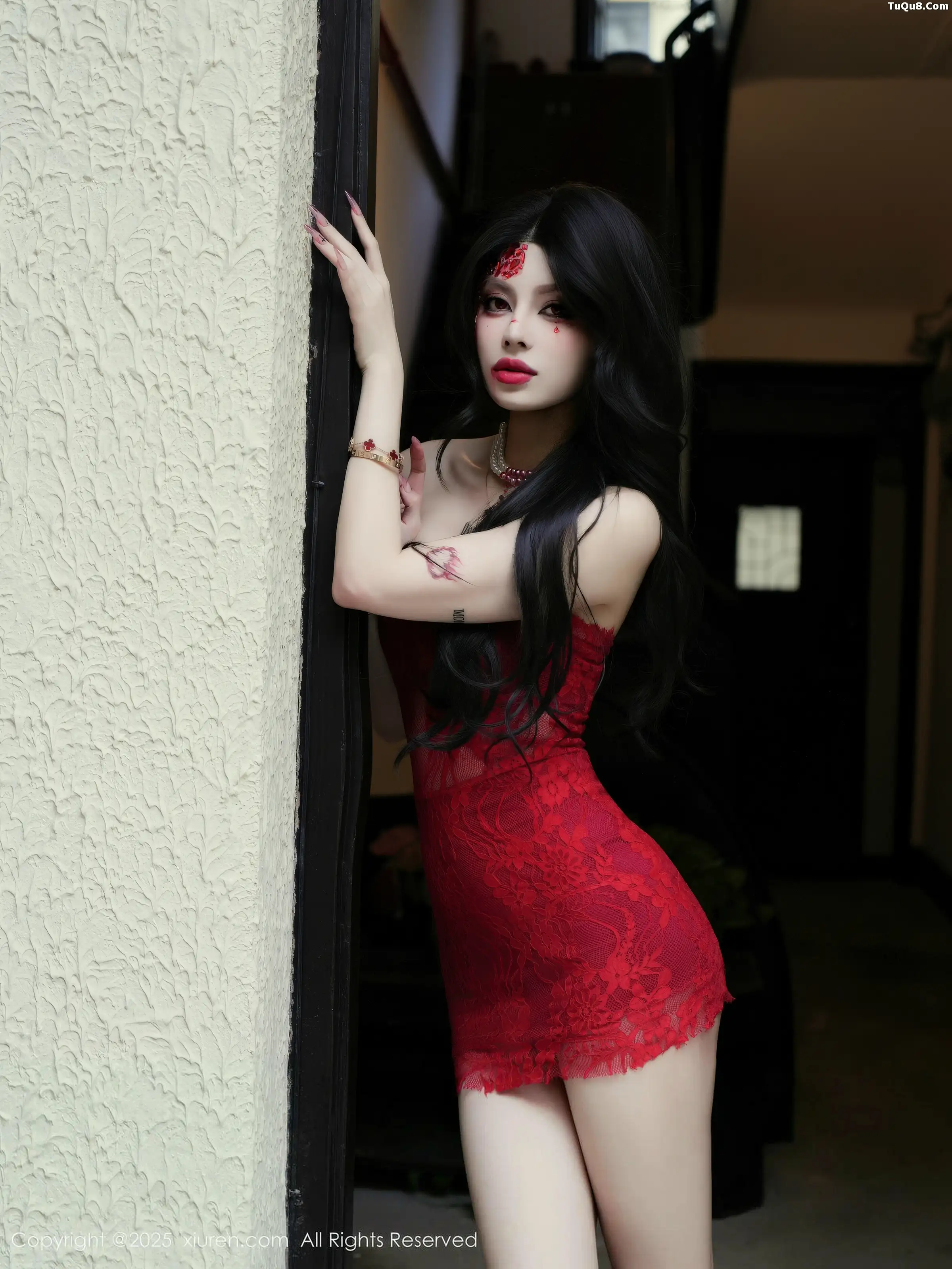 [XiuRen秀人网]第11032期四月月写真 photo 1-0