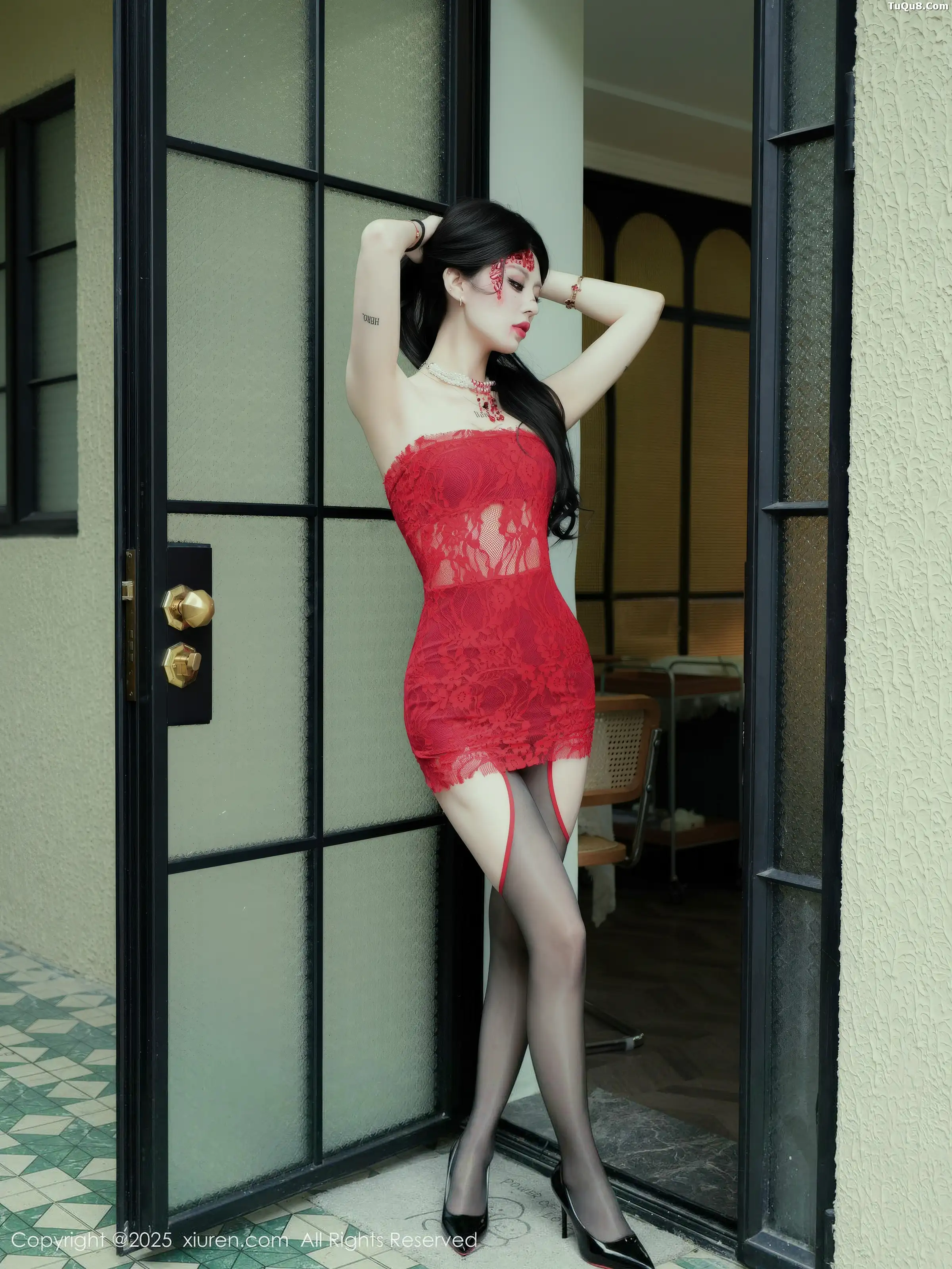 [XiuRen秀人网]第11032期四月月写真 photo 2-5