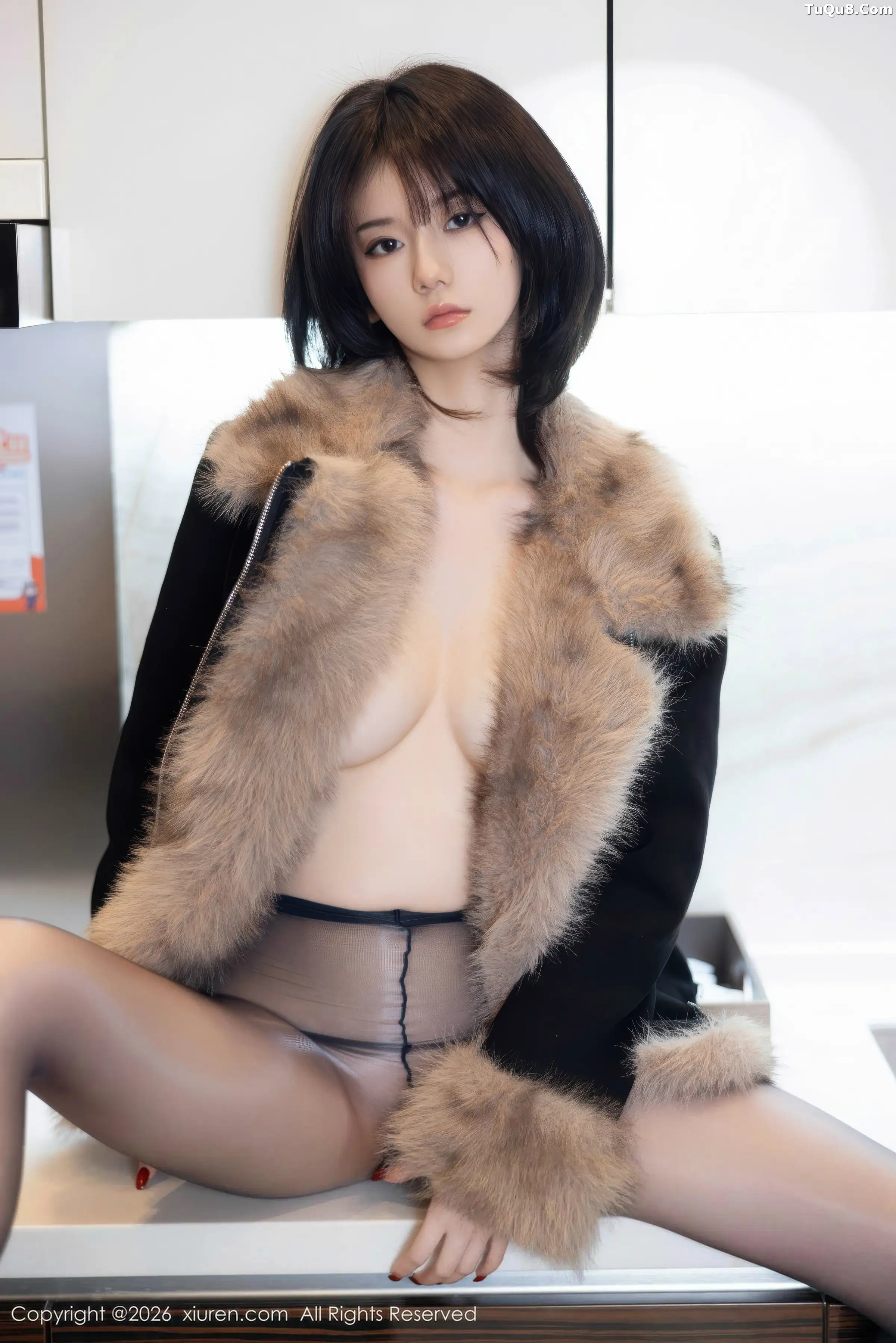 [XiuRen秀人网]第11215期凌七七写真 photo 1-2