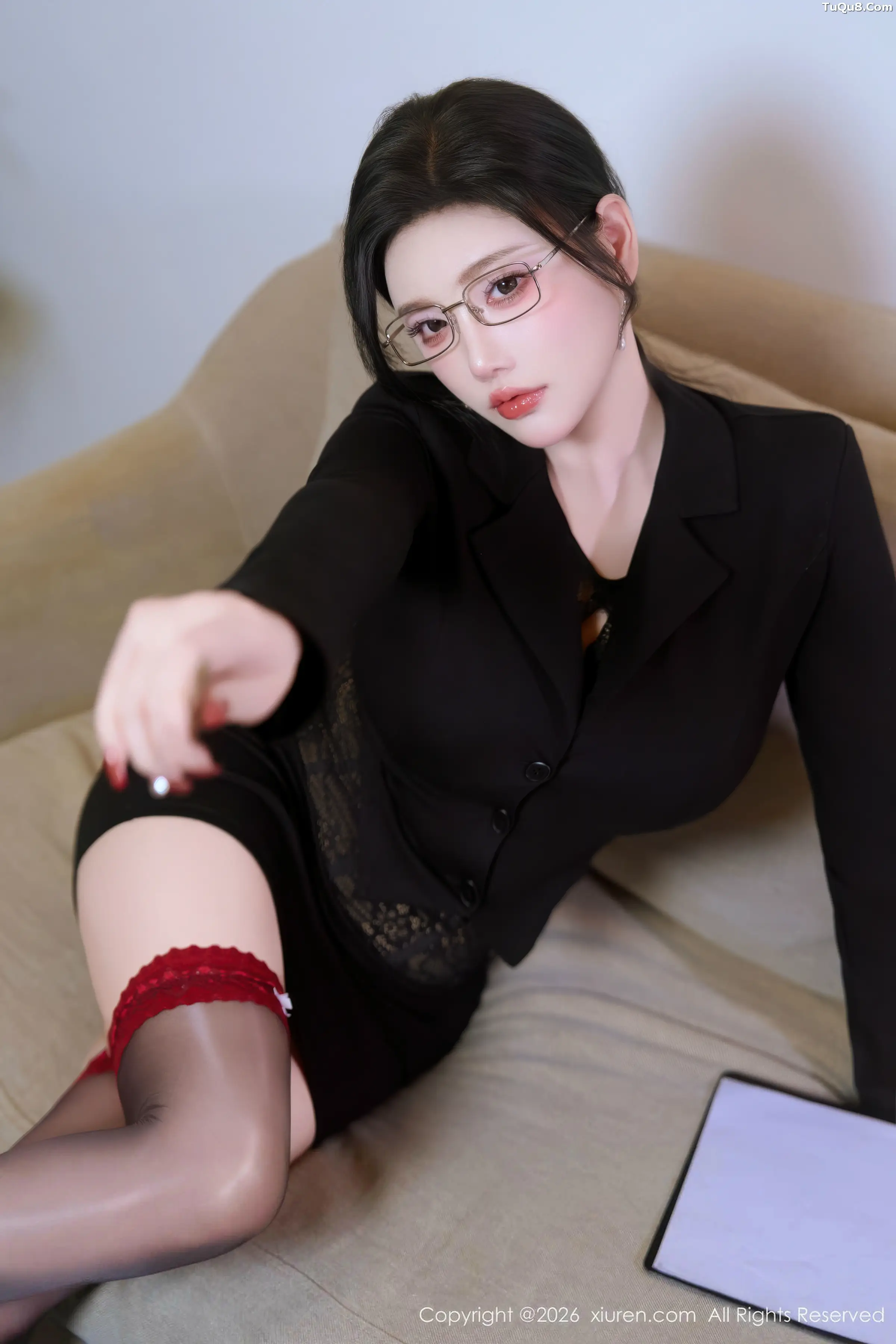 [XiuRen秀人网]第11230期杨晨晨写真 photo 1-12