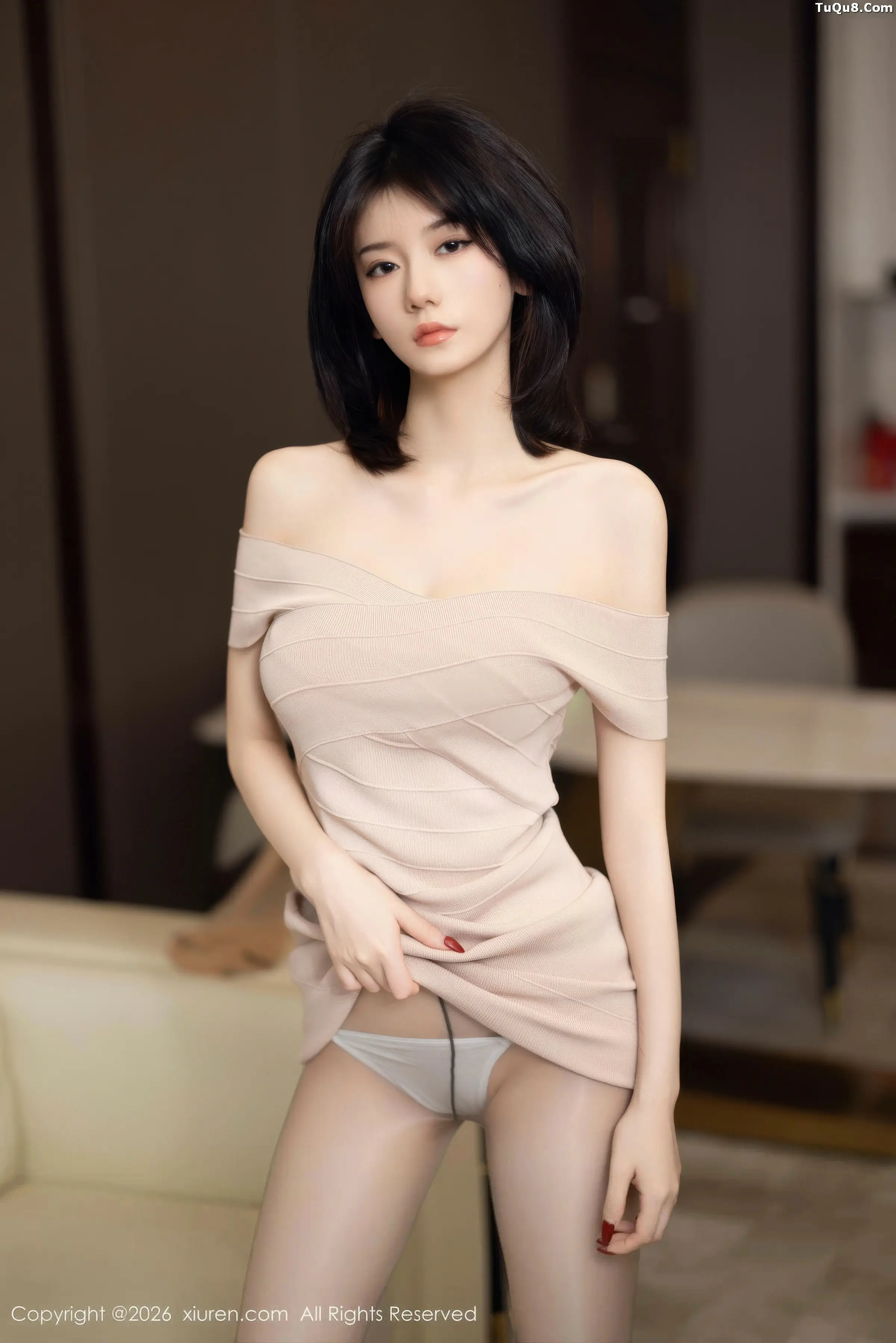 [XiuRen秀人网]第11244期凌七七写真 photo 1-16