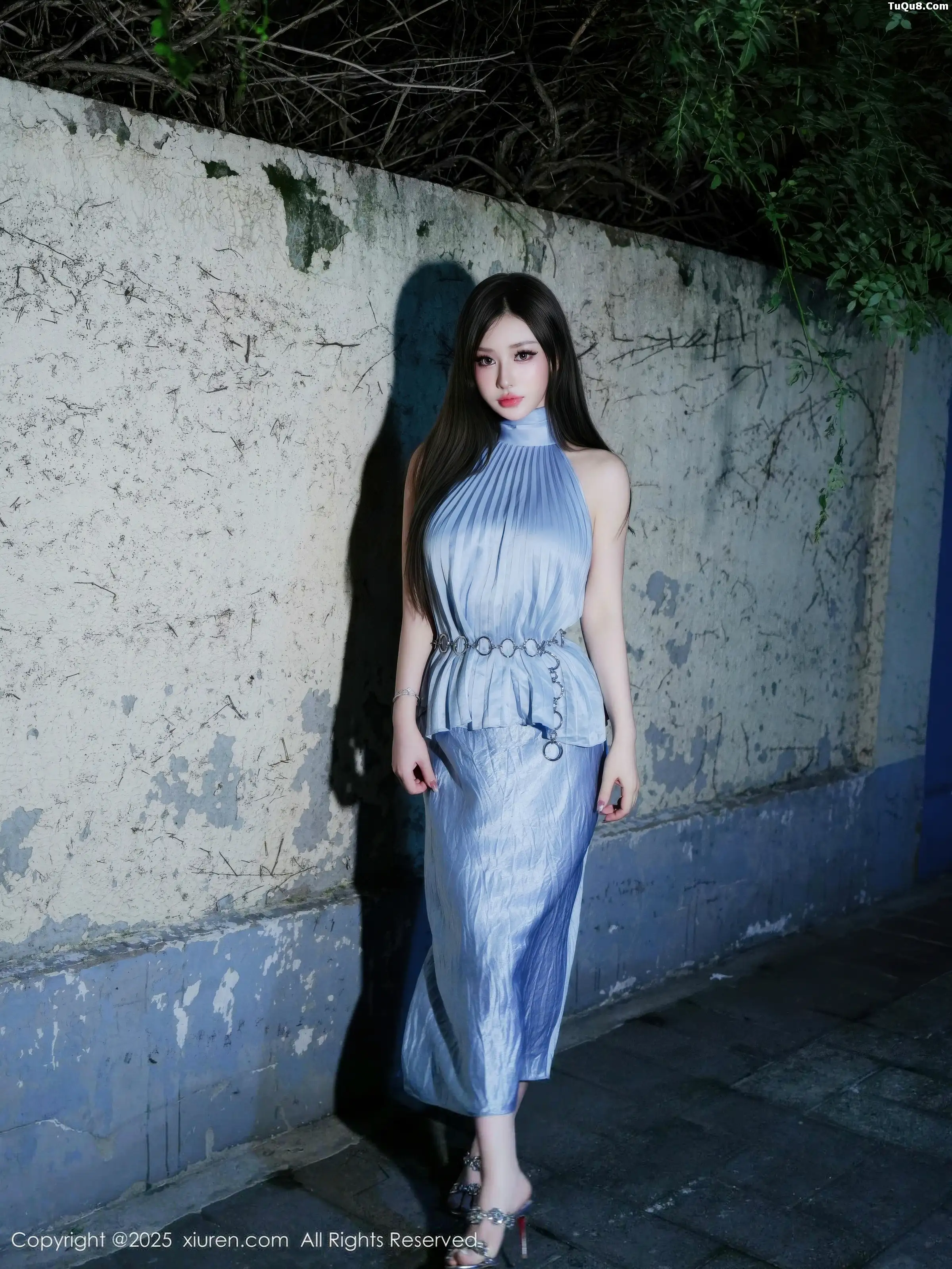 [XiuRen秀人网]第11153期蕾蕾醒了没写真 photo 1-5