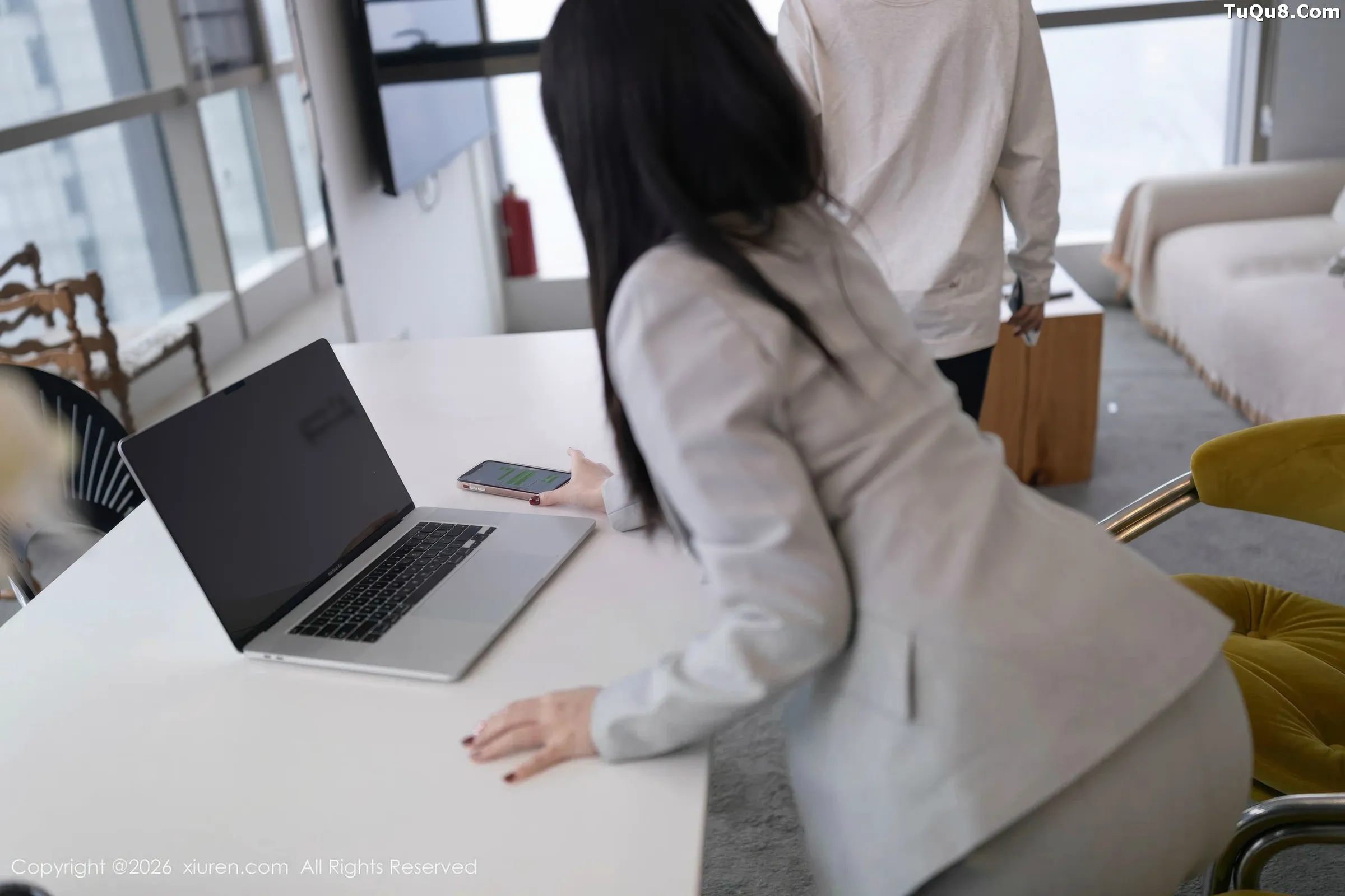 [XiuRen秀人网]第11285期杏子写真 photo 1-4