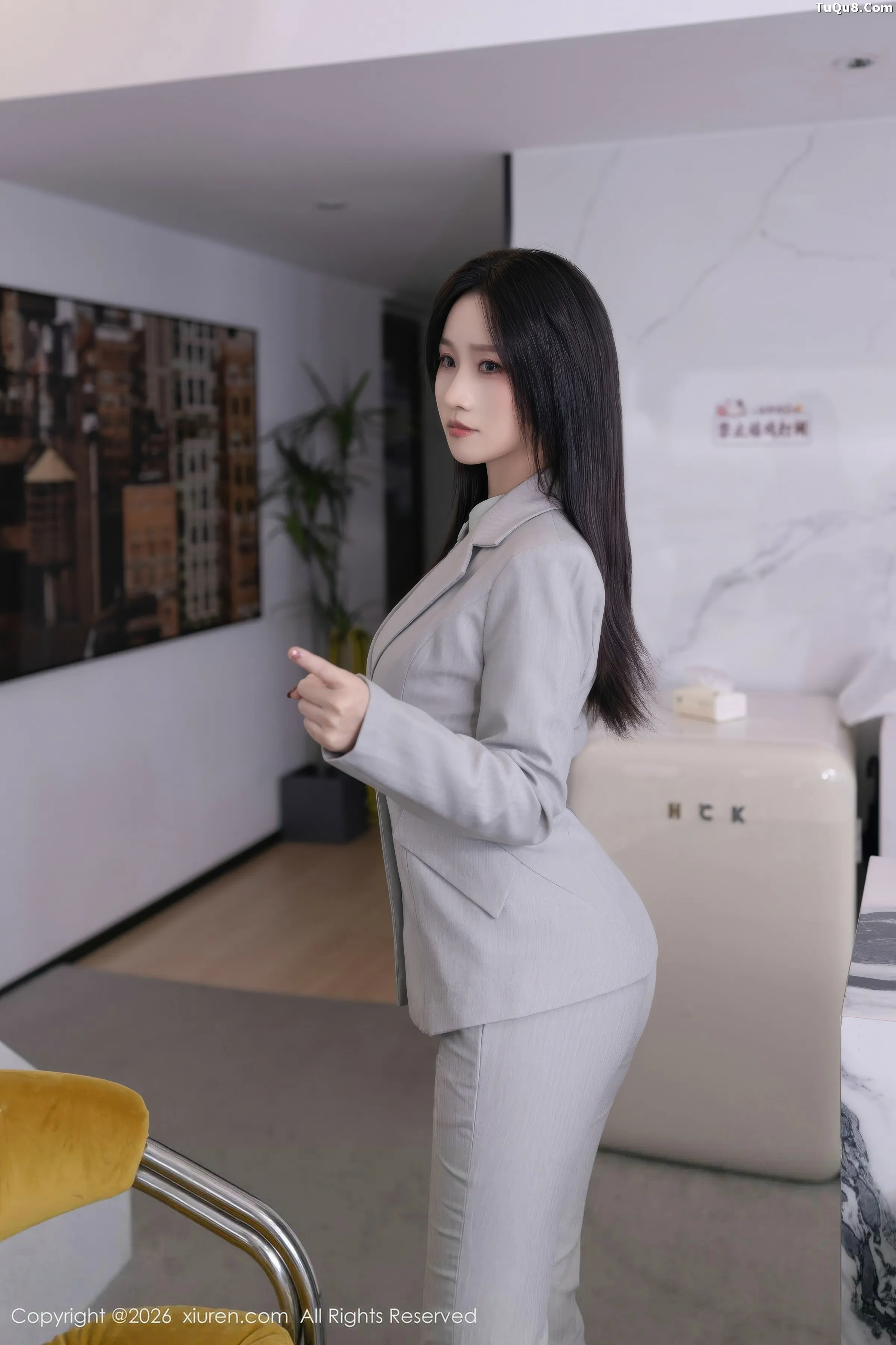 [XiuRen秀人网]第11285期杏子写真 photo 1-8