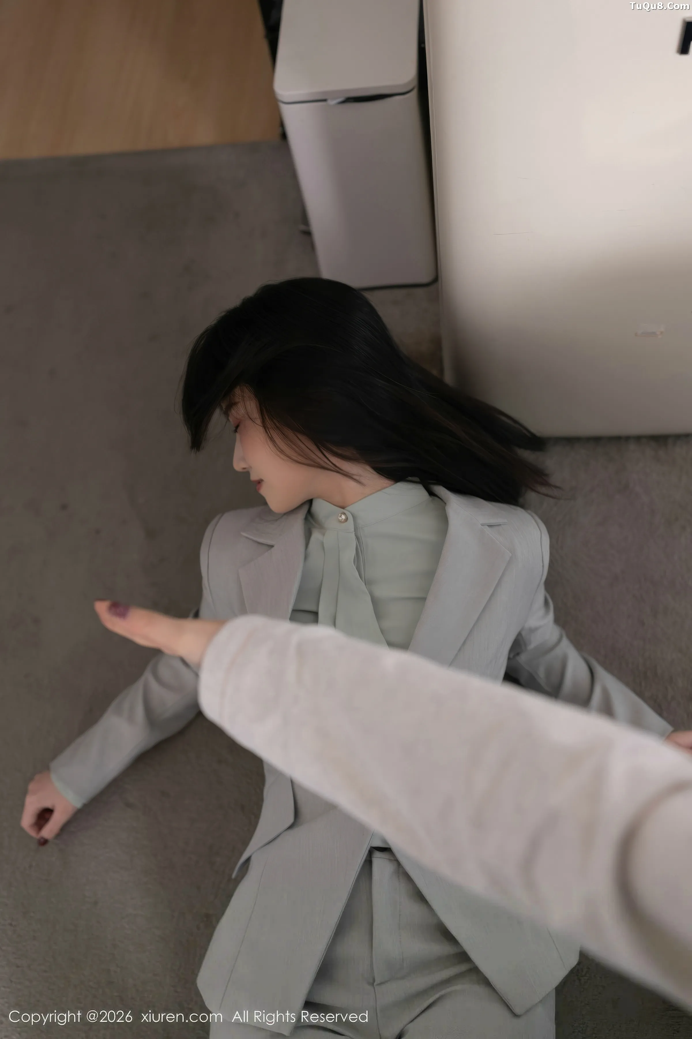 [XiuRen秀人网]第11285期杏子写真 photo 1-14