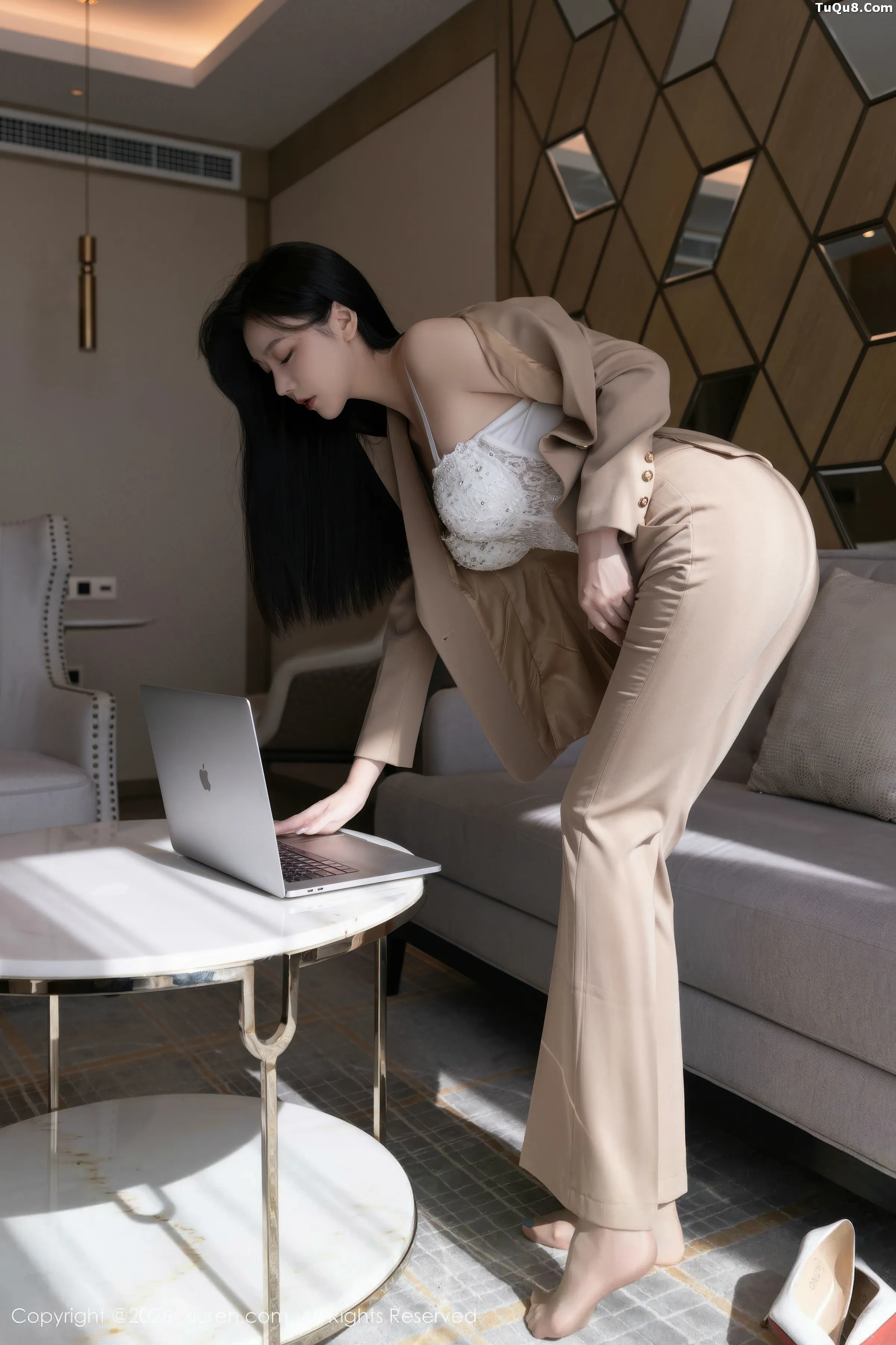 [XiuRen秀人网]第11282期安然写真 photo 1-18