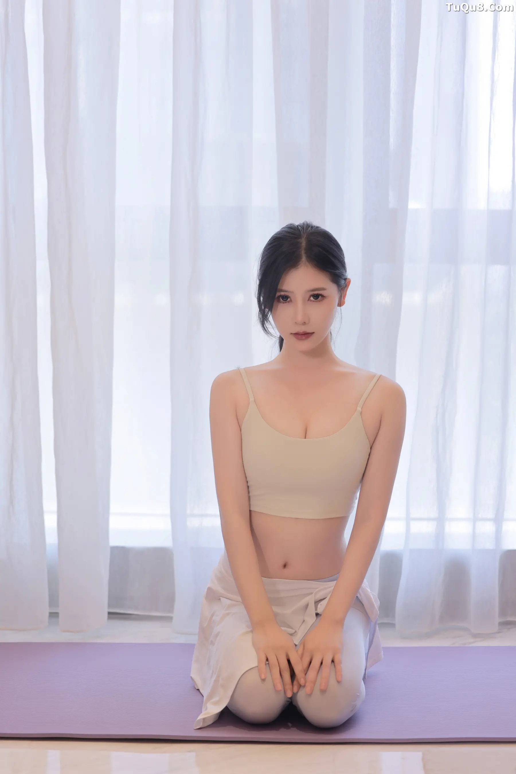 [XiuRen秀人网]第B064期尹甜甜写真 photo 1-3