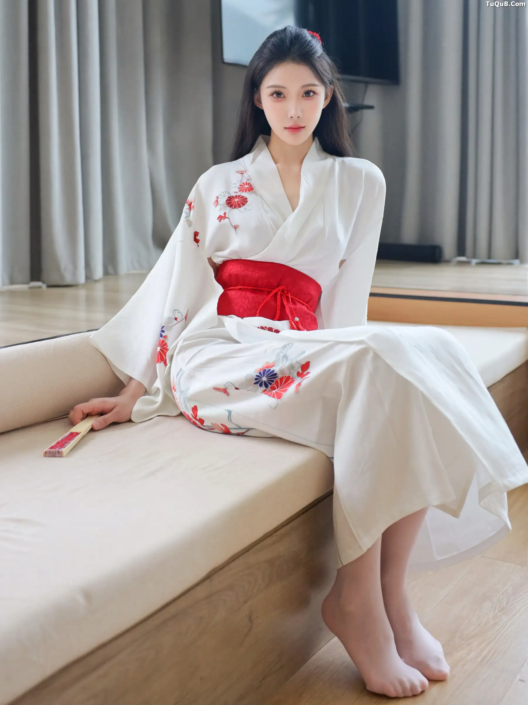 [XiuRen秀人网]第B109期梨霜儿写真 photo 1-3