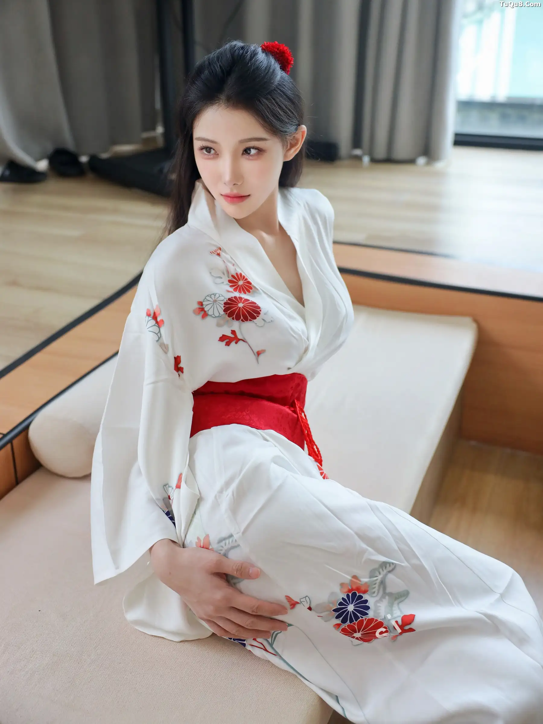 [XiuRen秀人网]第B109期梨霜儿写真 photo 1-5