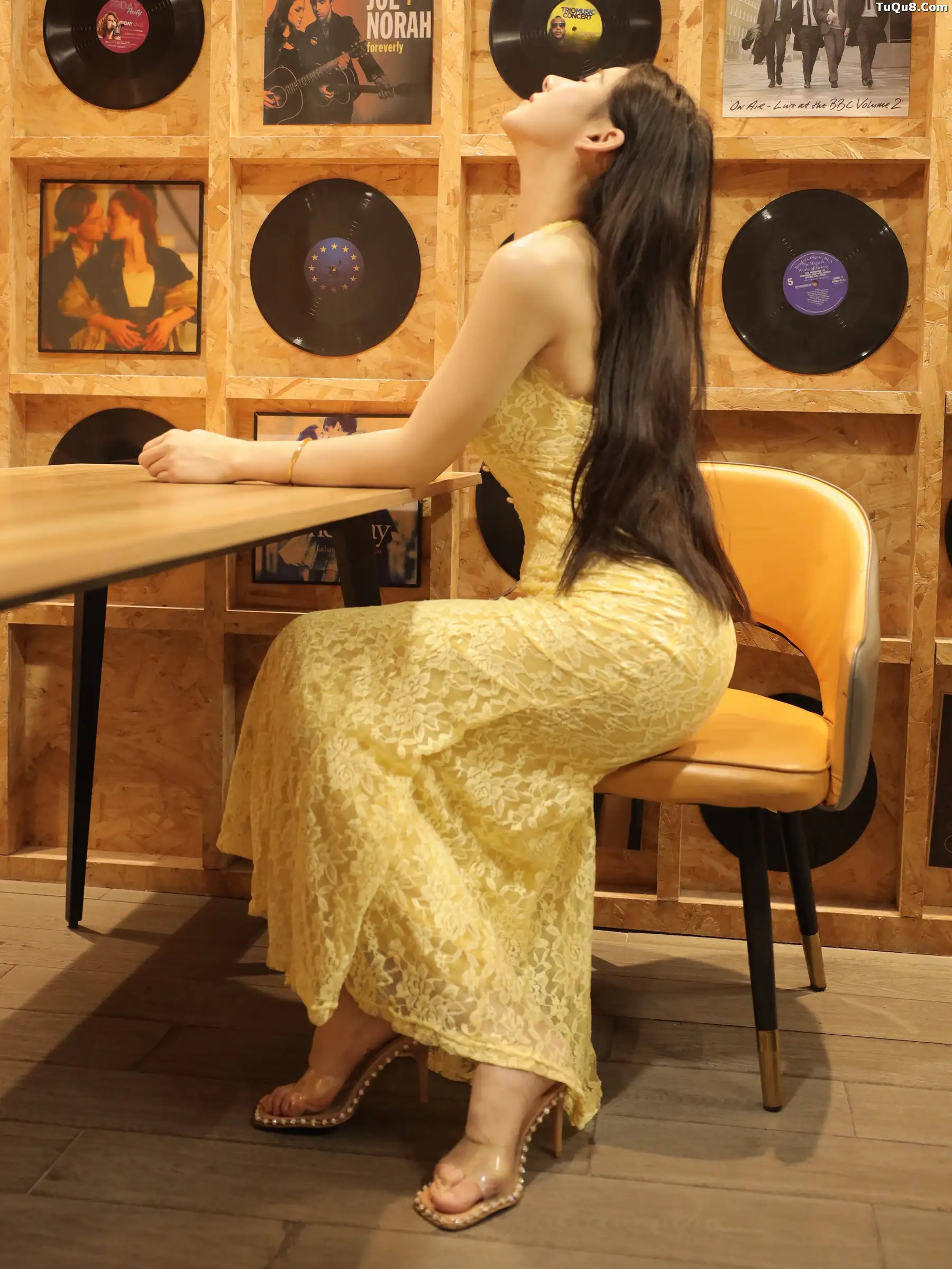 [XiuRen秀人网]第B110期梨霜儿写真 photo 1-3