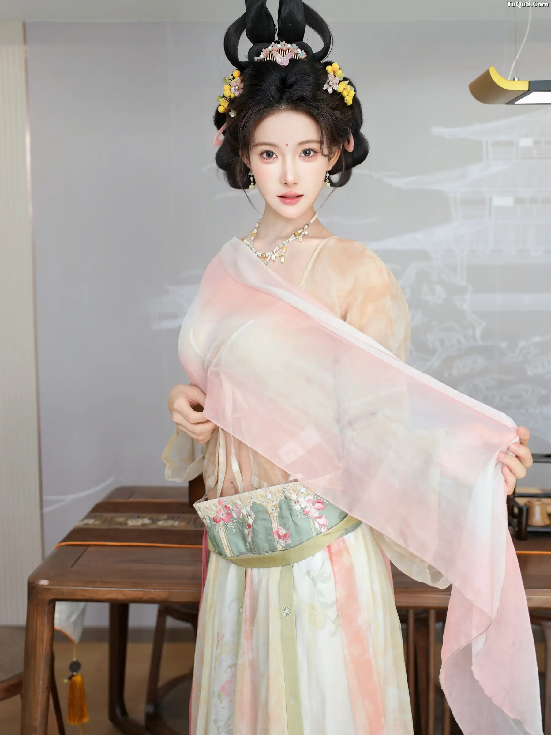 [XiuRen秀人网]第B107期梨霜儿写真 photo 1-6