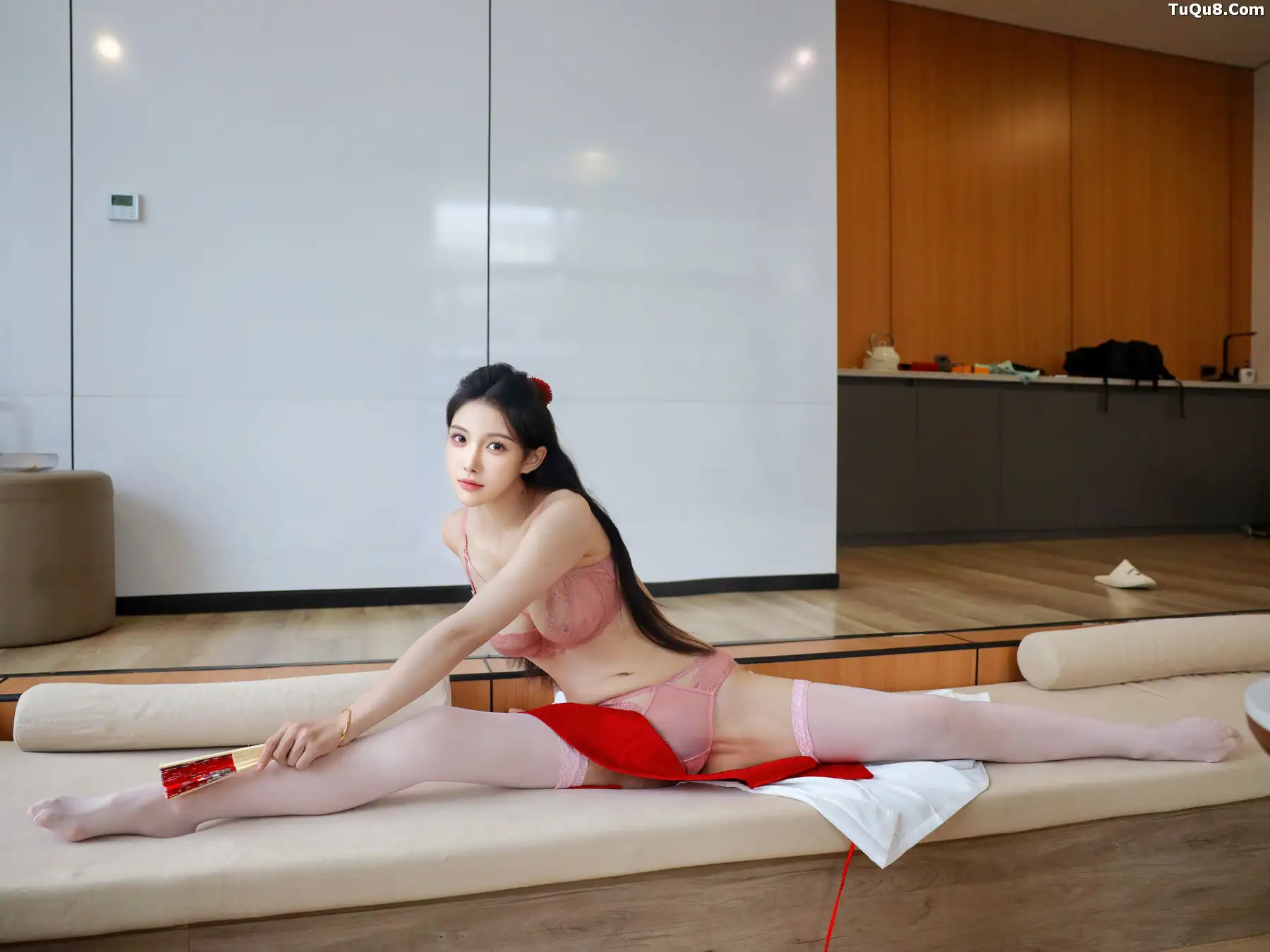 [XiuRen秀人网]第B109期梨霜儿写真 photo 4-9