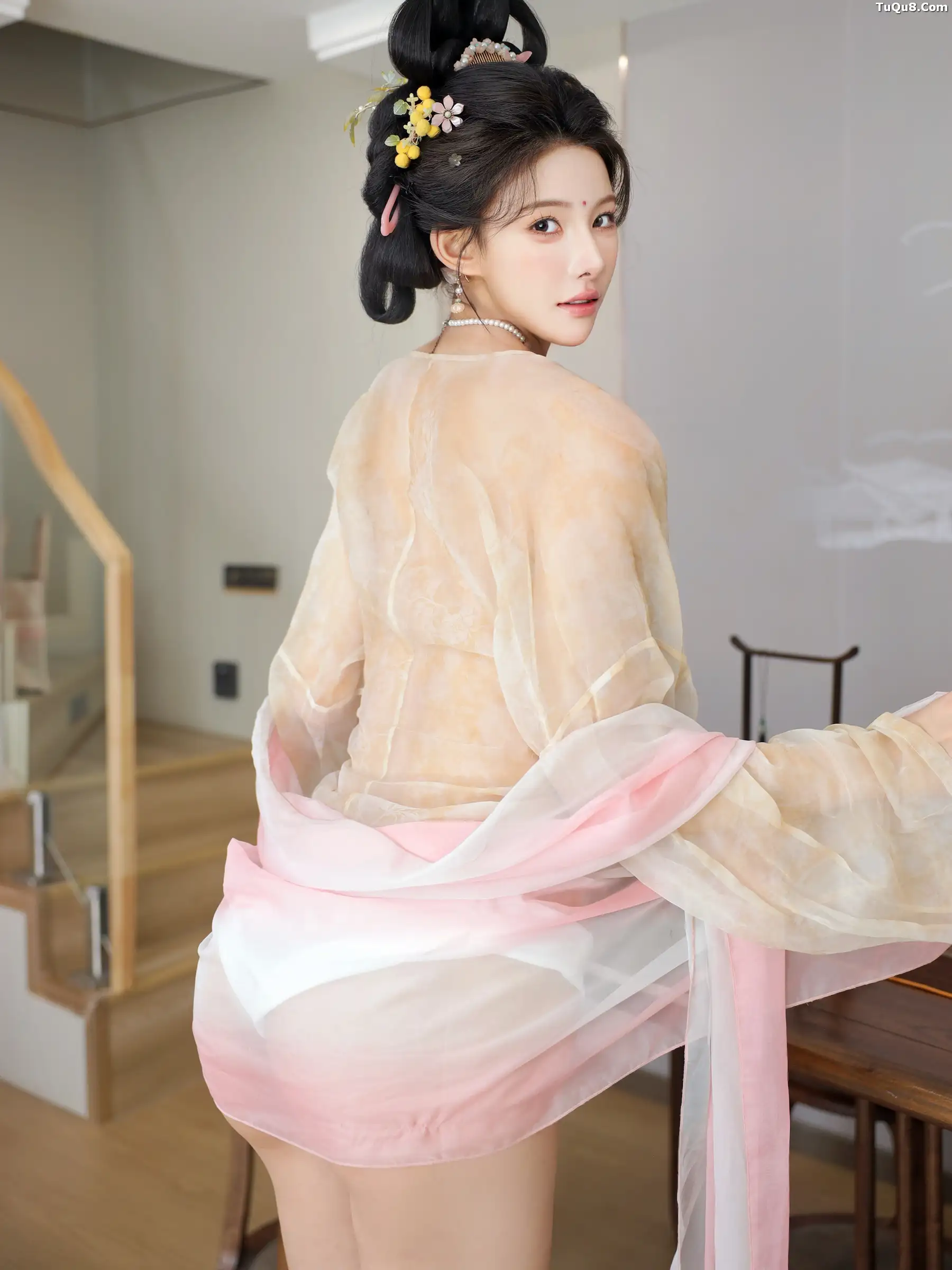 [XiuRen秀人网]第B107期梨霜儿写真 photo 1-0