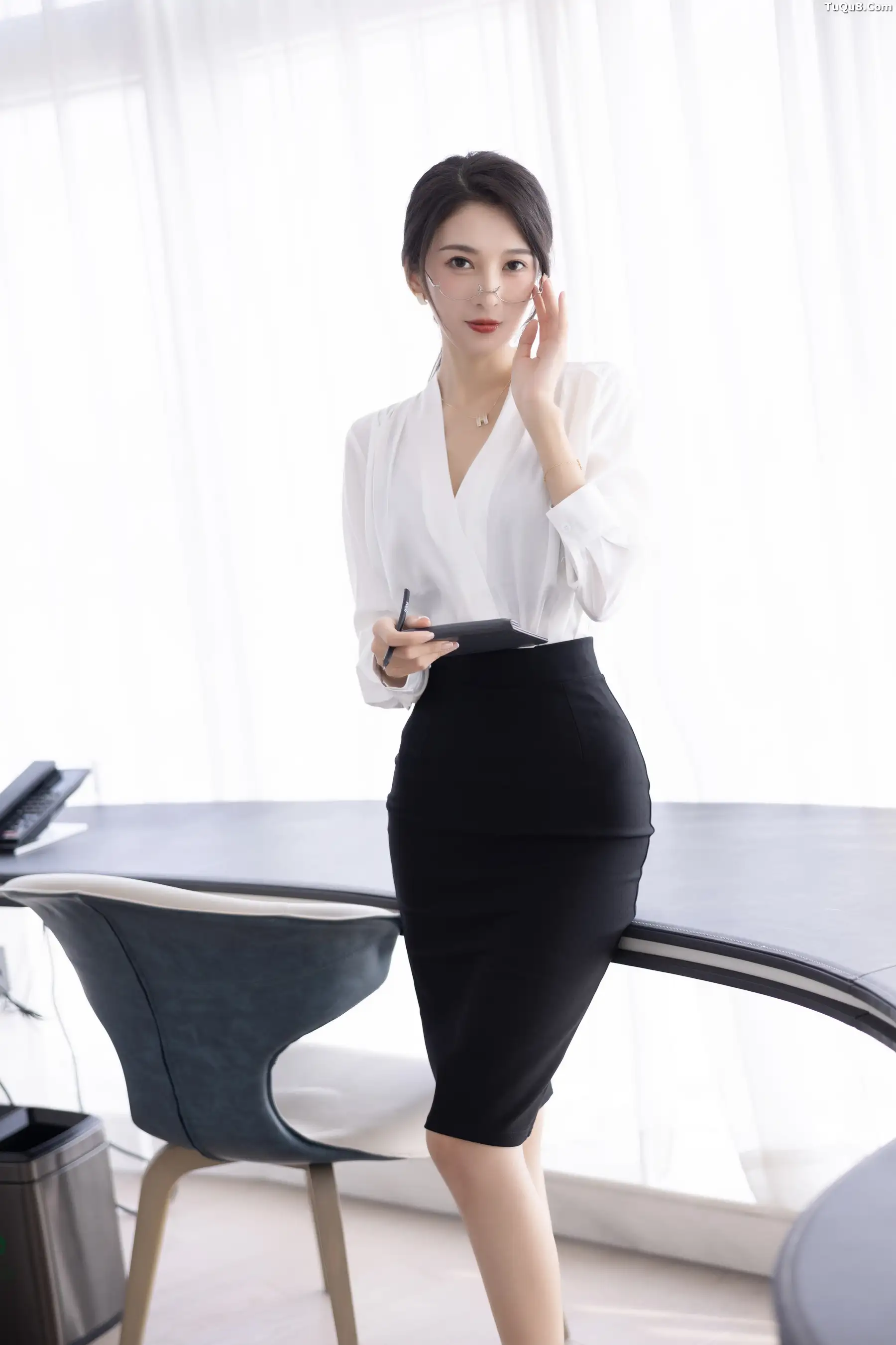 [XiuRen秀人网]第B125期林乐一写真 photo 2-8