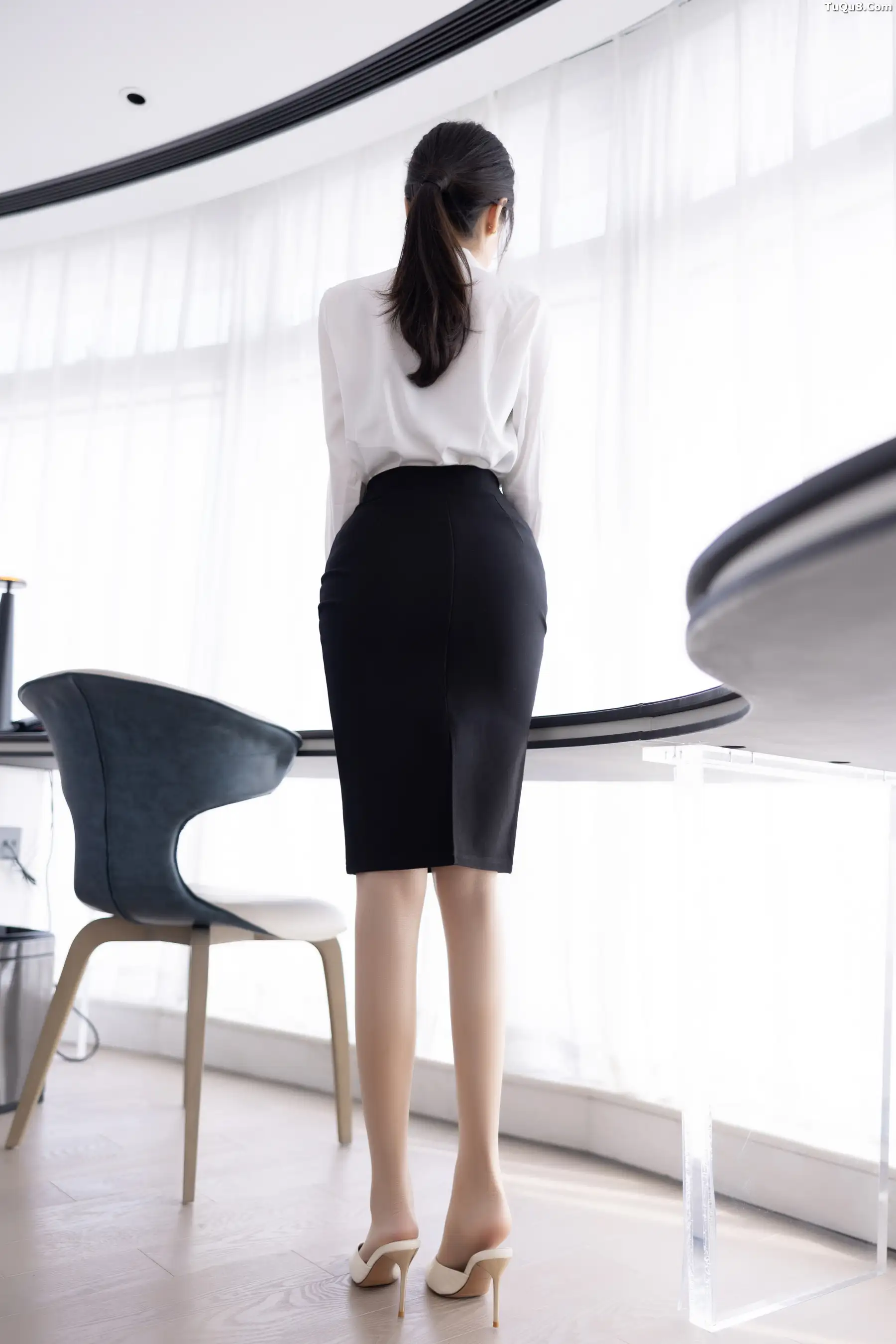 [XiuRen秀人网]第B125期林乐一写真 photo 2-11