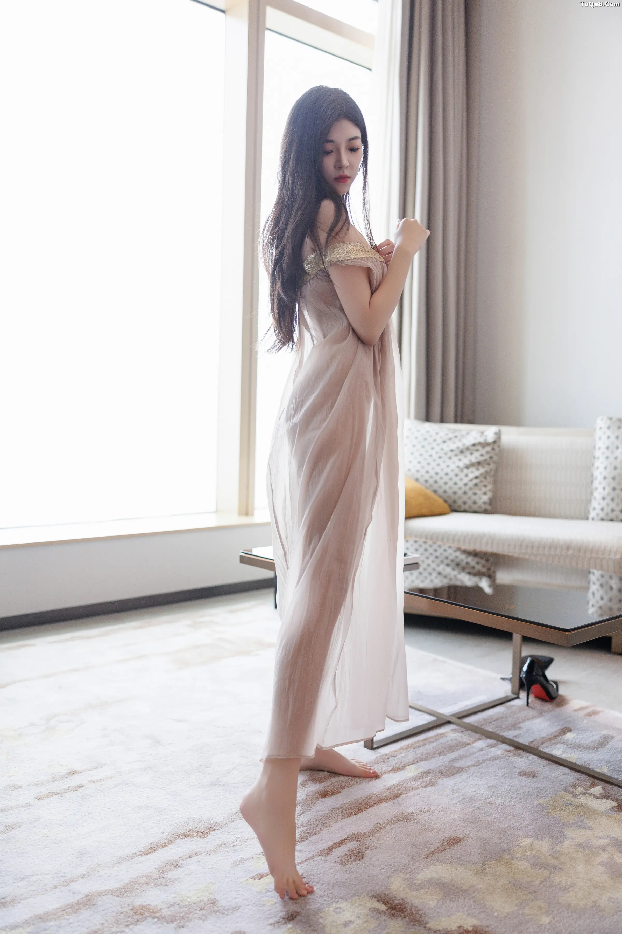 [XiuRen秀人网]第B141期初梦瑶写真 photo 1-1