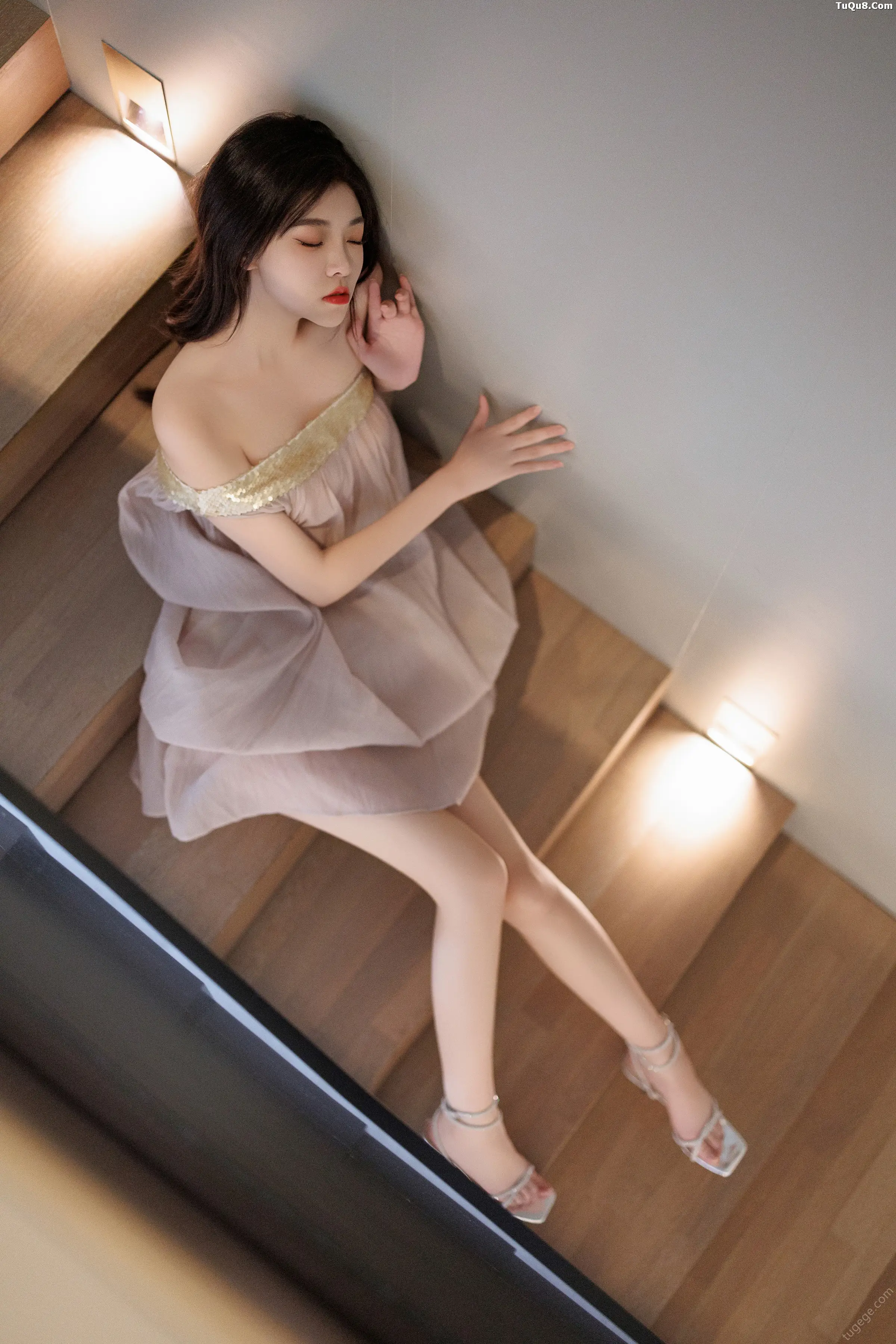 [XiuRen秀人网]第B141期初梦瑶写真 photo 4-18