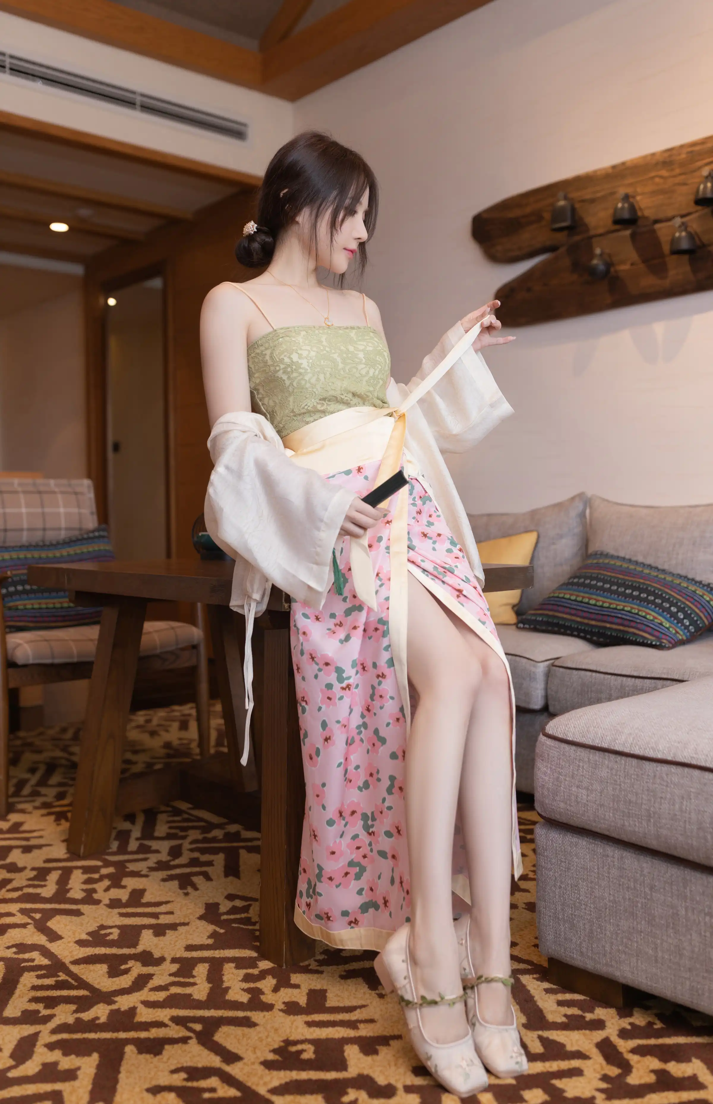 [XiuRen秀人网]第FW0009期鱼子酱写真 photo 2-17