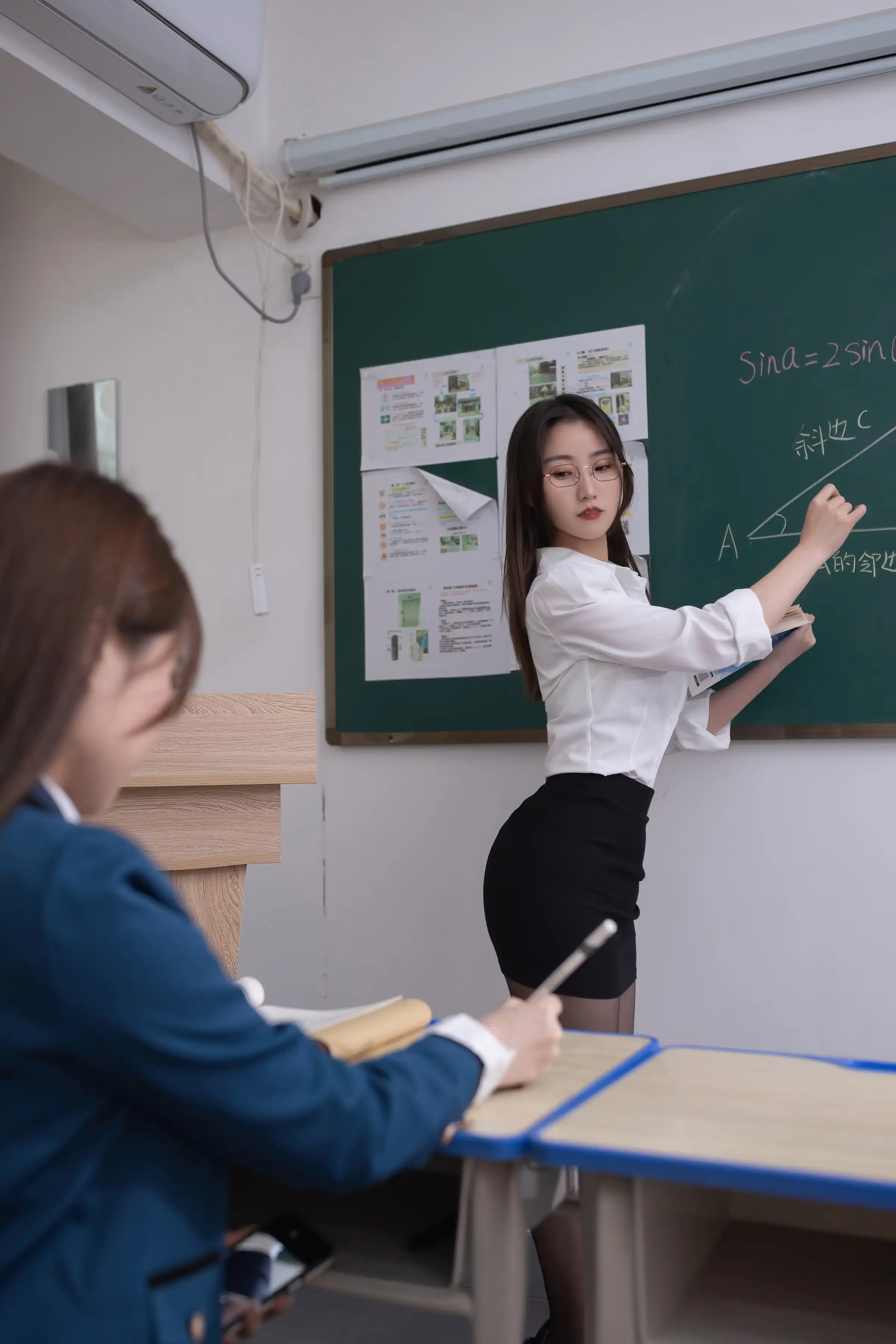 [XiuRen秀人网]第FW0024期鱼子酱写真 photo 1-8