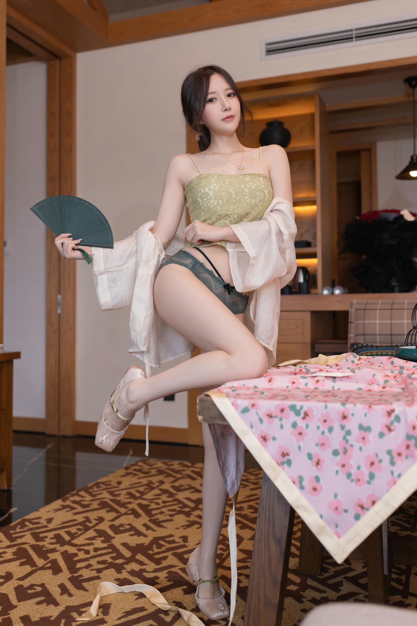 [XiuRen秀人网]第B150期鱼子酱写真 photo 3-12