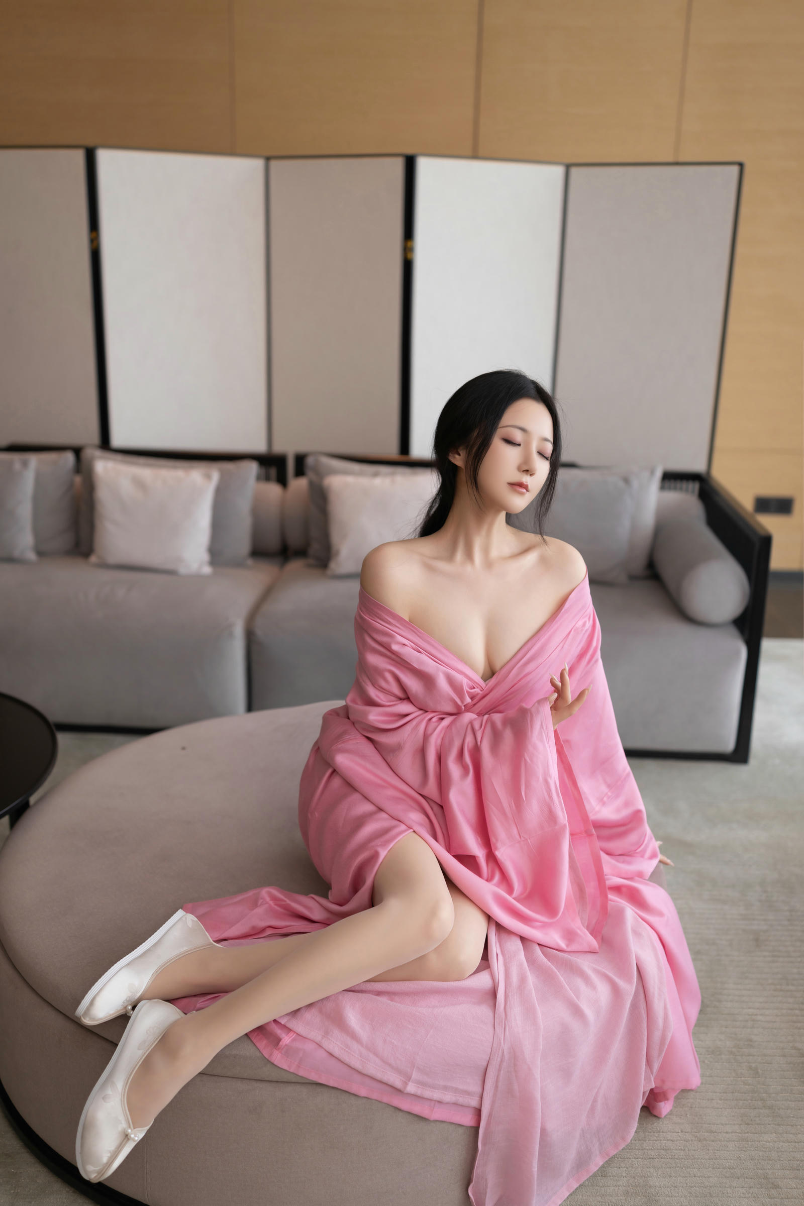 [XiuRen秀人网]第B153期鱼子酱写真 photo 2-3