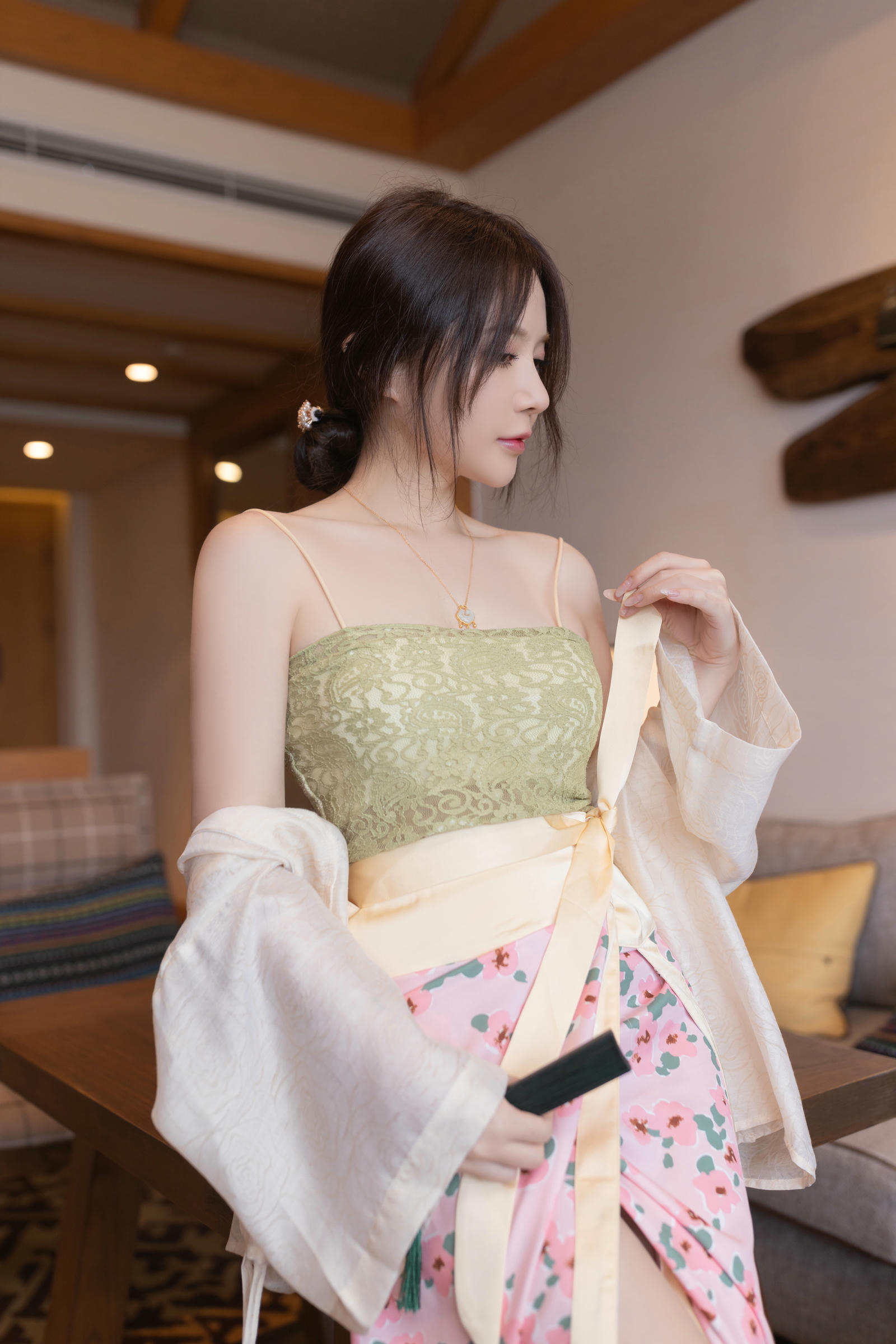 [XiuRen秀人网]第B150期鱼子酱写真 photo 2-16