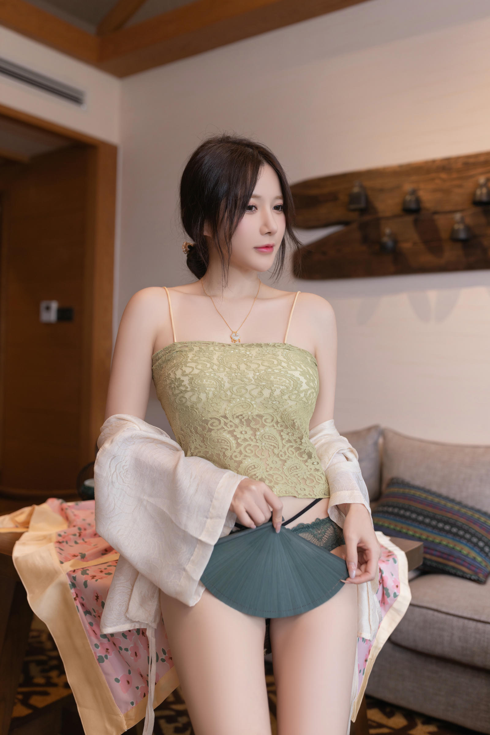 [XiuRen秀人网]第B150期鱼子酱写真 photo 3-4