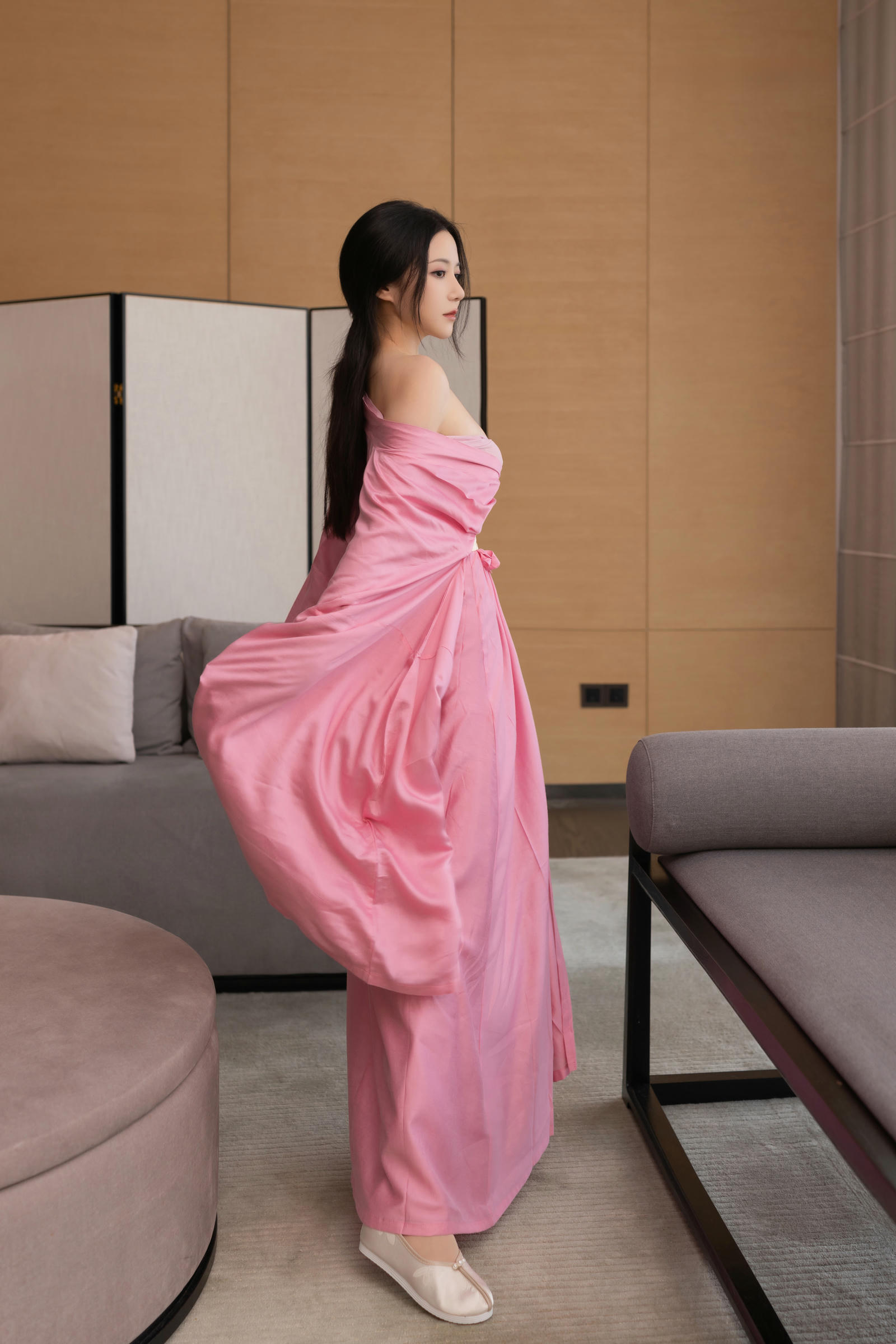 [XiuRen秀人网]第B153期鱼子酱写真 photo 3-16