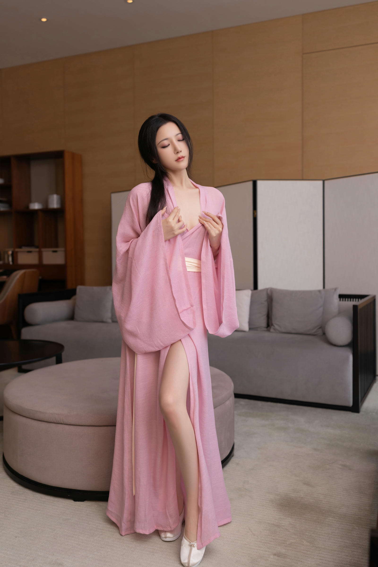 [XiuRen秀人网]第B153期鱼子酱写真 photo 4-17