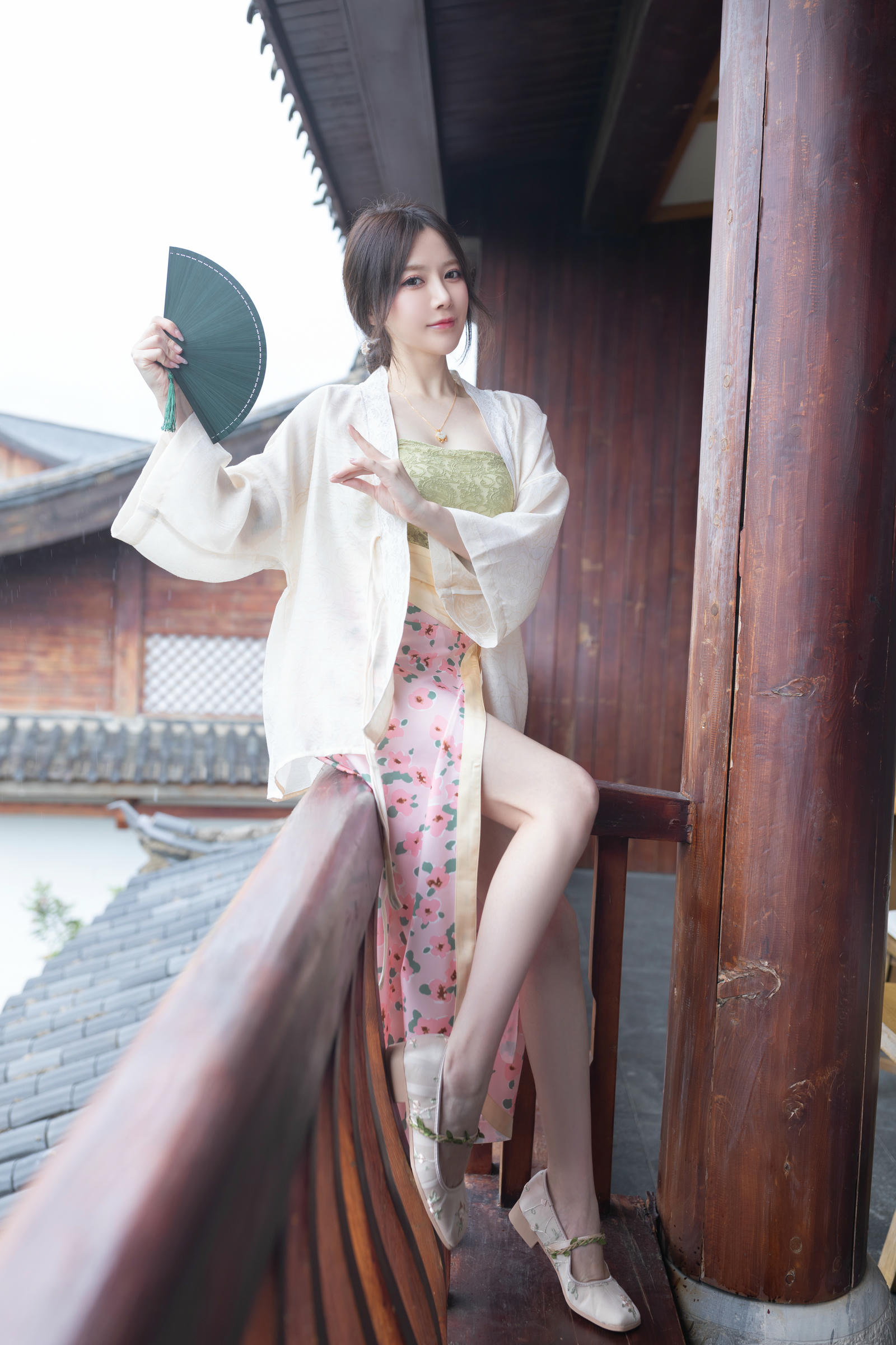 [XiuRen秀人网]第B150期鱼子酱写真 photo 2-0