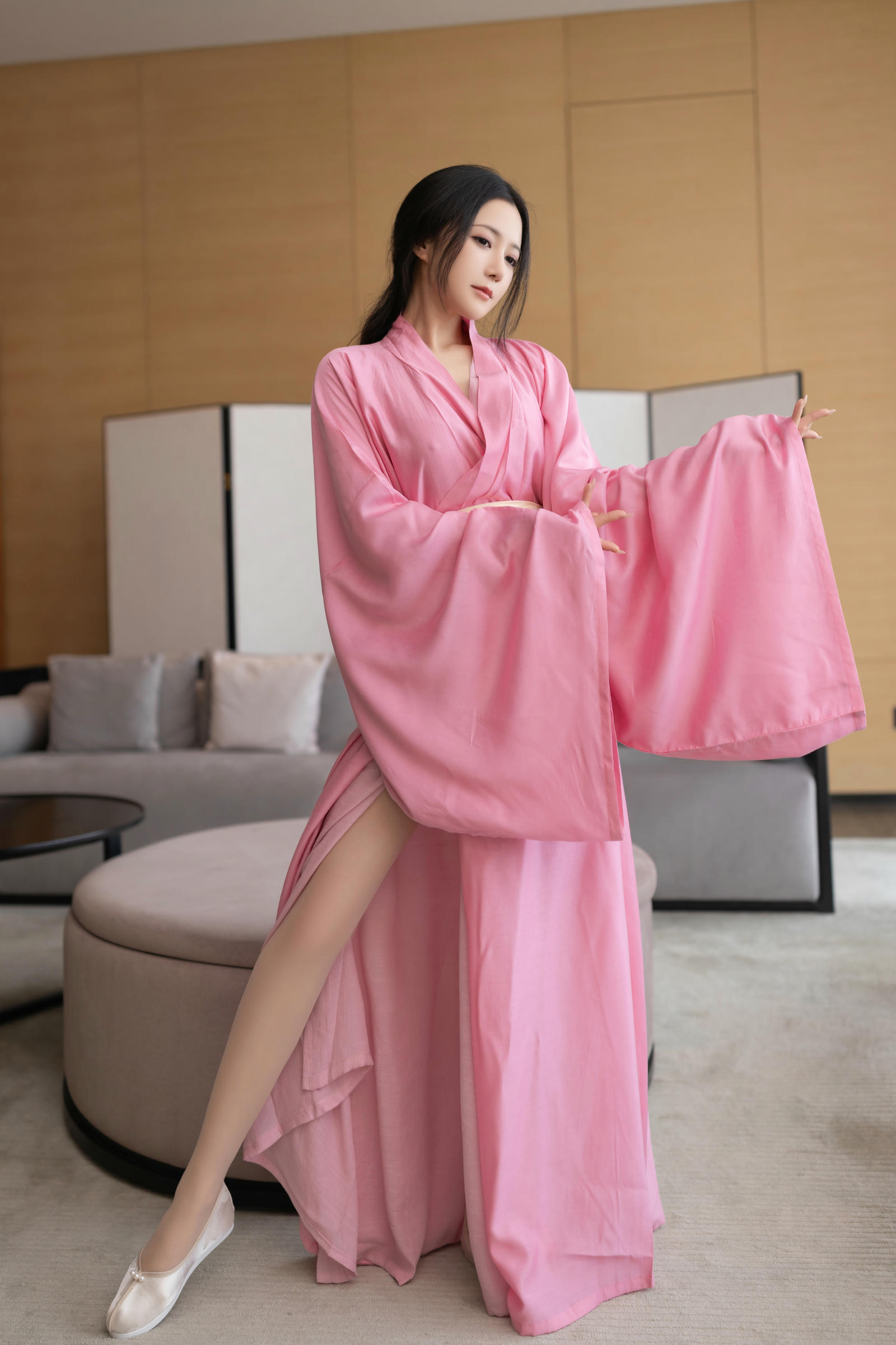 [XiuRen秀人网]第B153期鱼子酱写真 photo 1-14