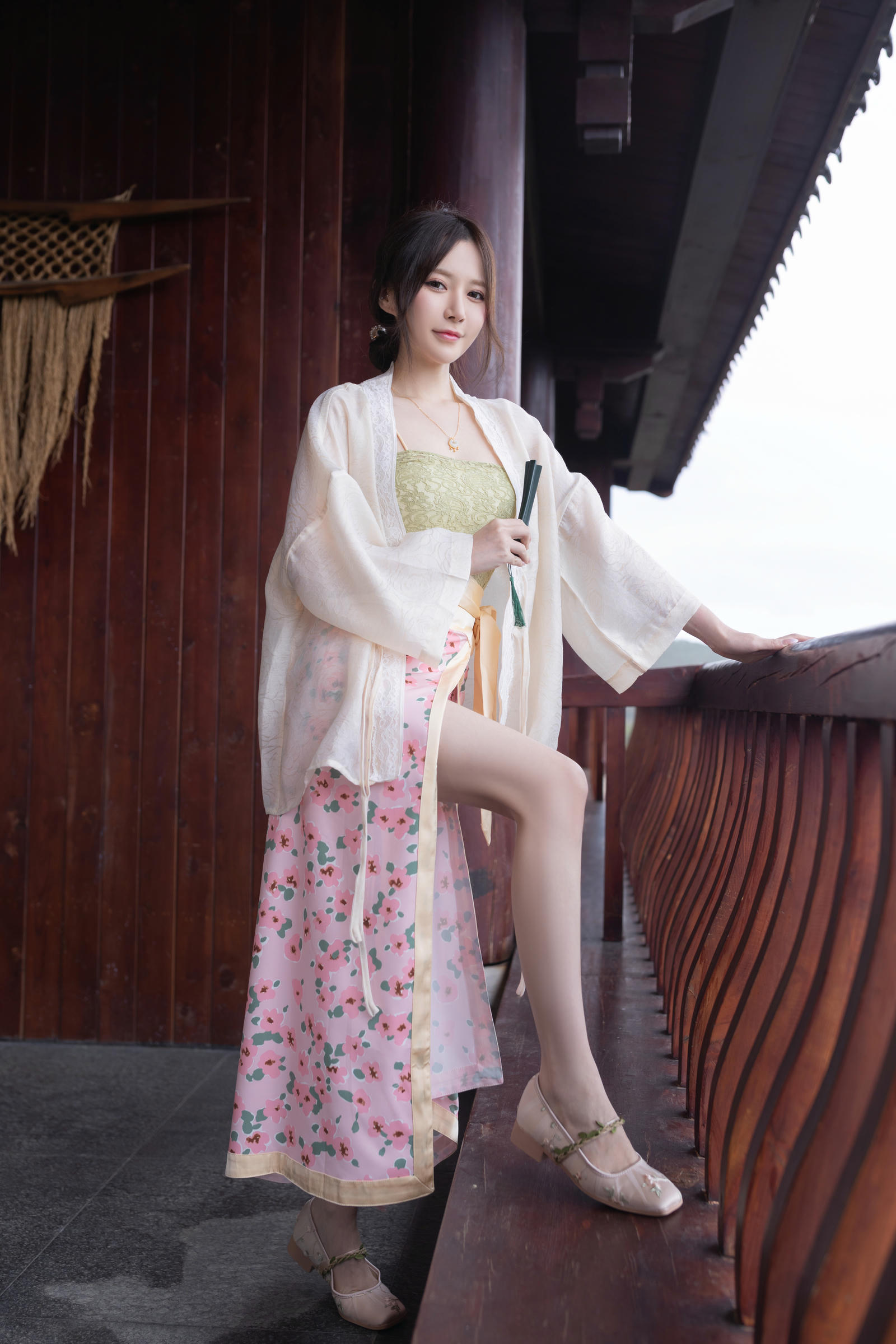 [XiuRen秀人网]第B150期鱼子酱写真 photo 1-1