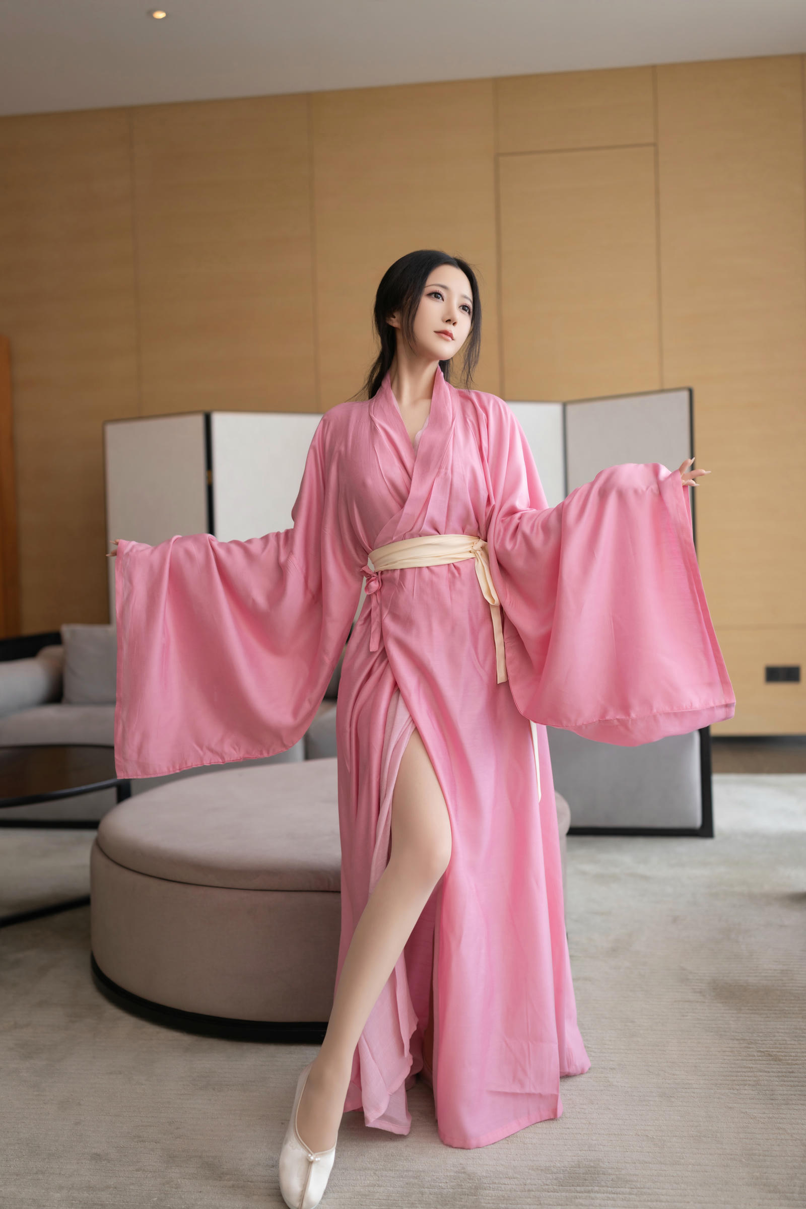 [XiuRen秀人网]第B153期鱼子酱写真 photo 1-15