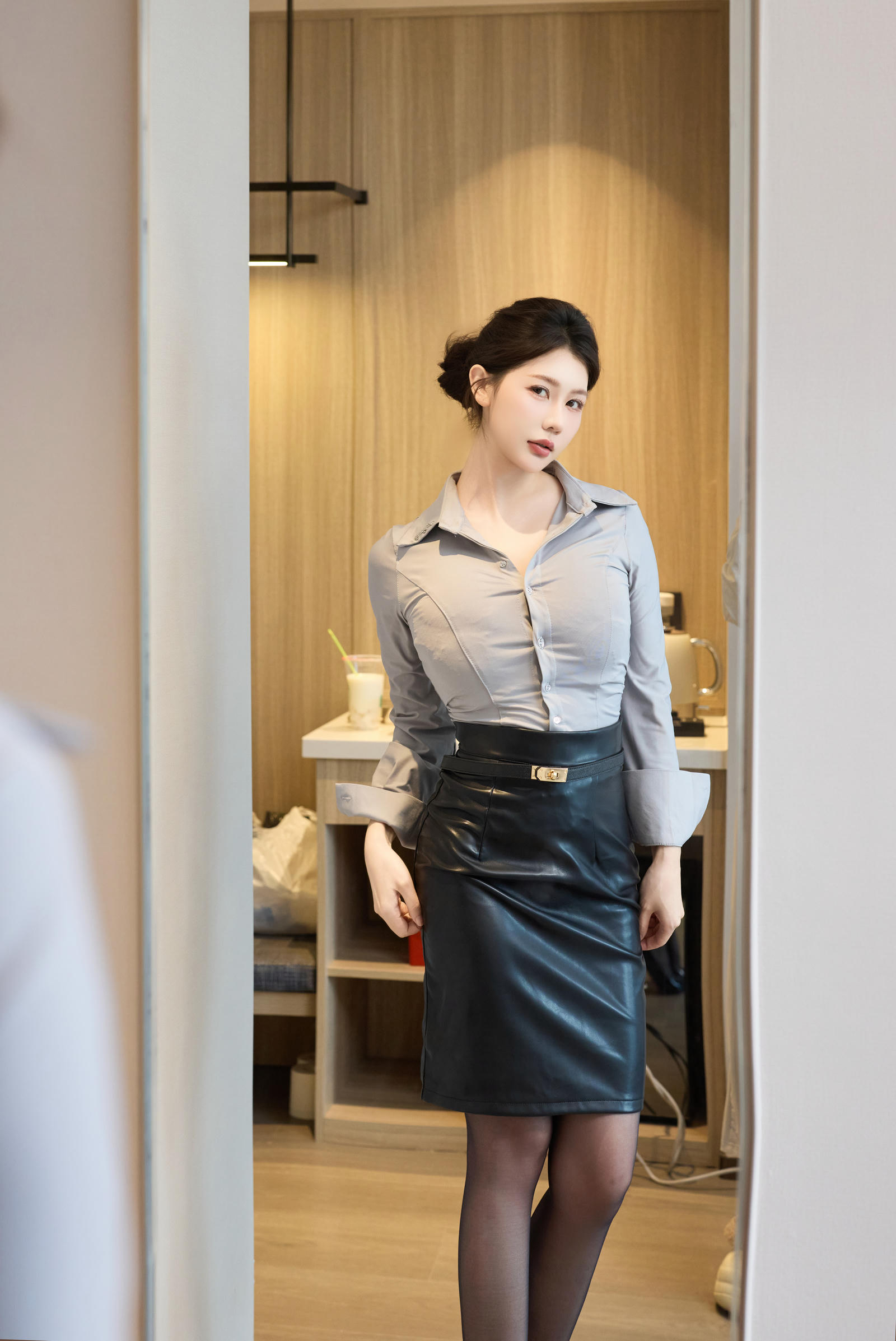 [XiuRen秀人网]第B157期尹甜甜写真 photo 1-8