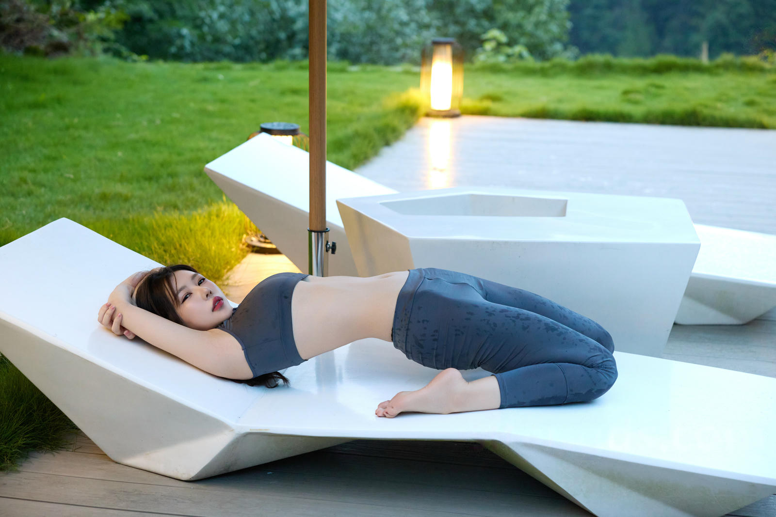 [XiuRen秀人网]第B158期尹甜甜写真 photo 1-7