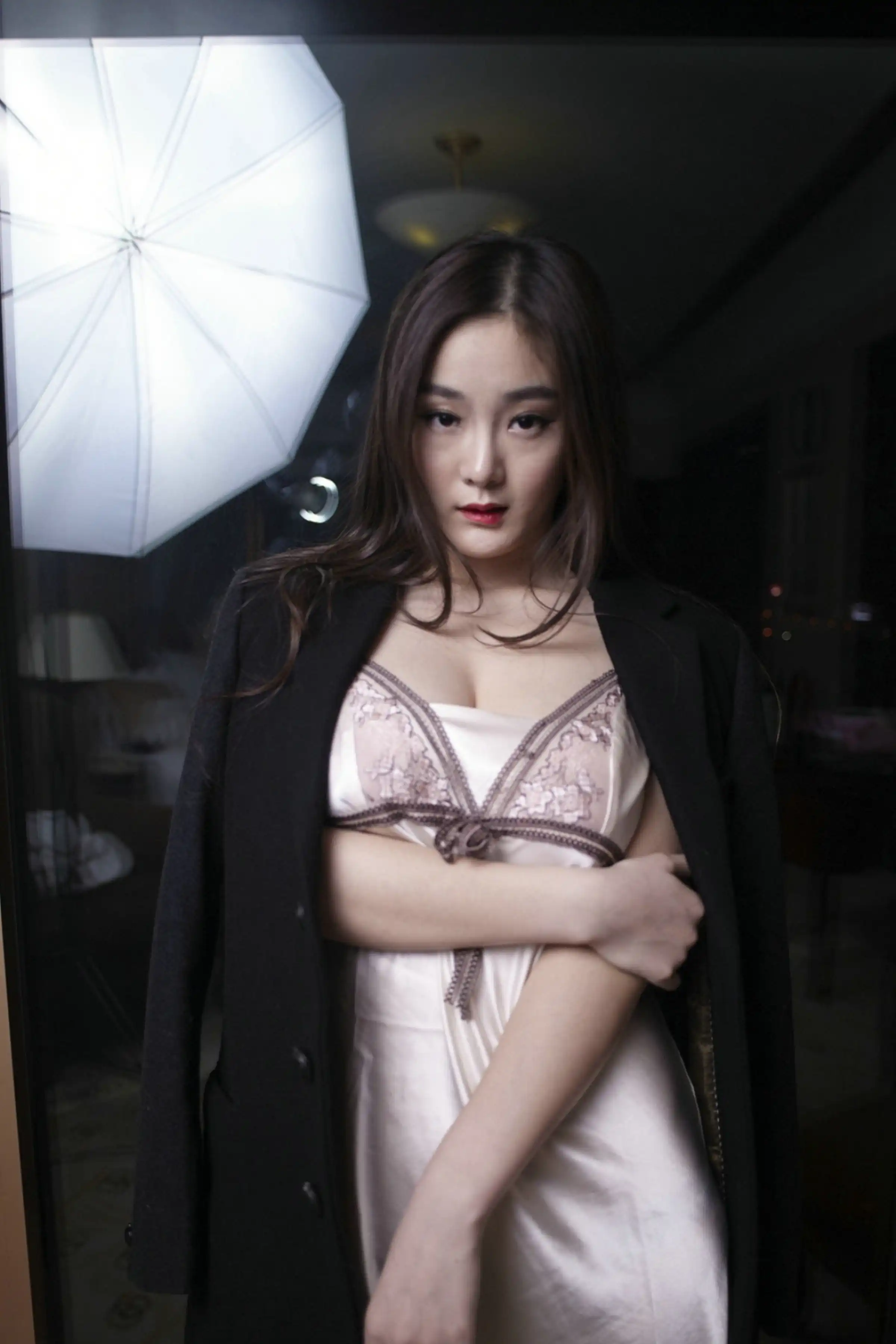 [XiuRen秀人网]第FW0086期易阳写真 photo 7-11