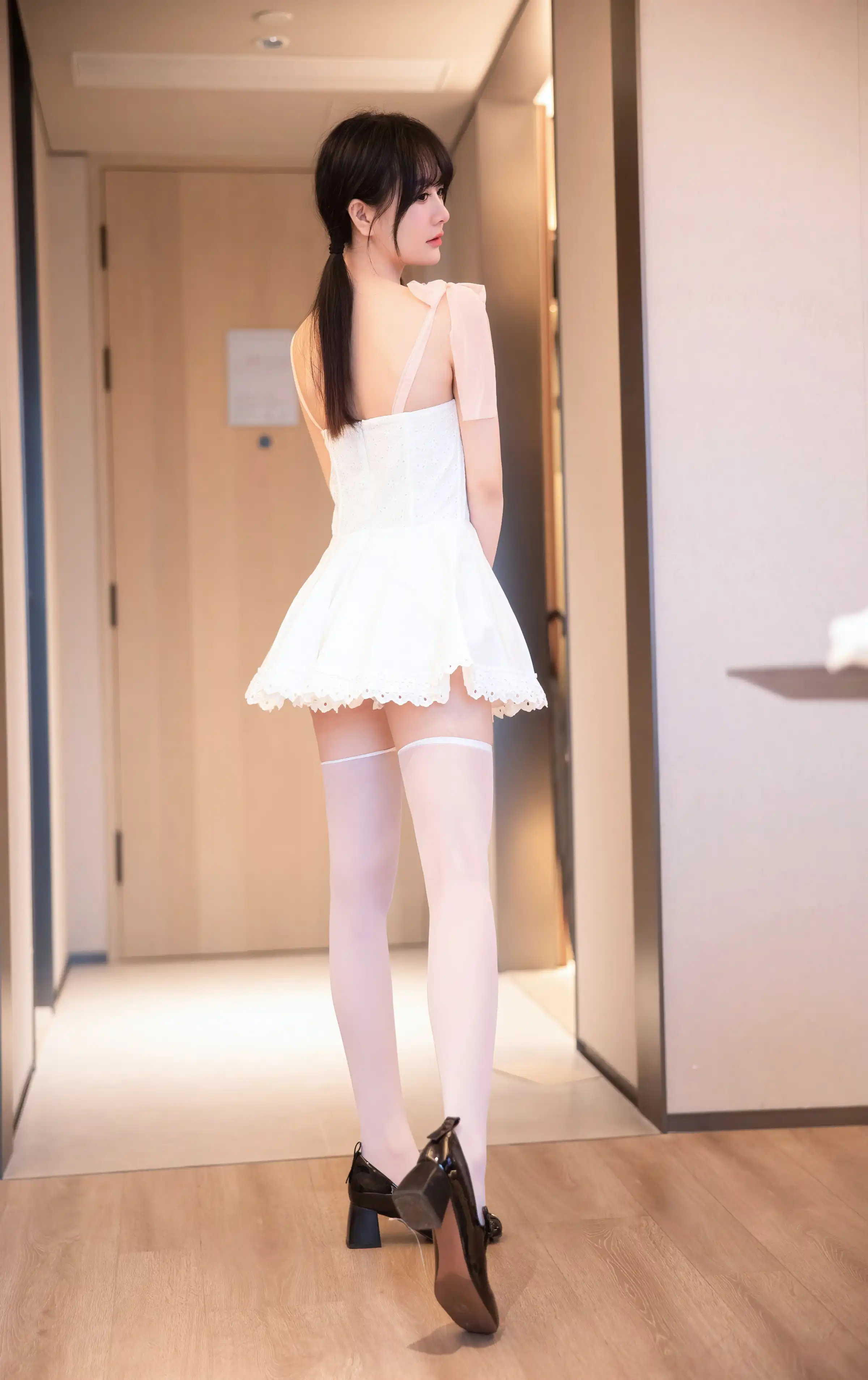 [XiuRen秀人网]第FW0222期谢小蒽写真 photo 2-5