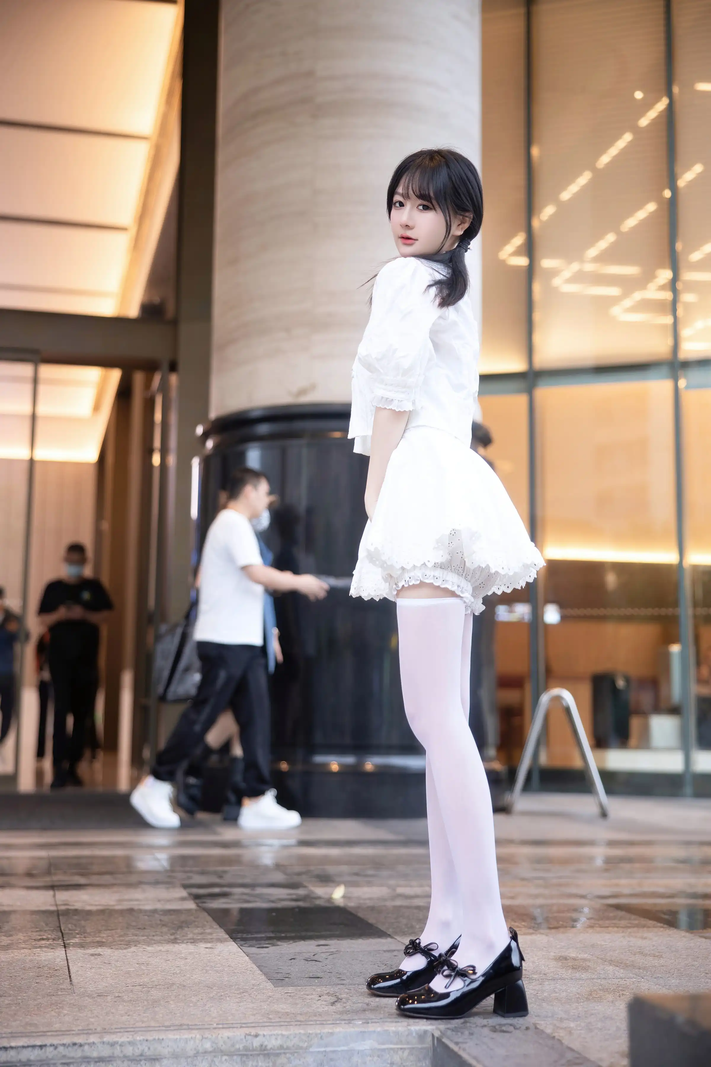 [XiuRen秀人网]第FW0222期谢小蒽写真 photo 1-8